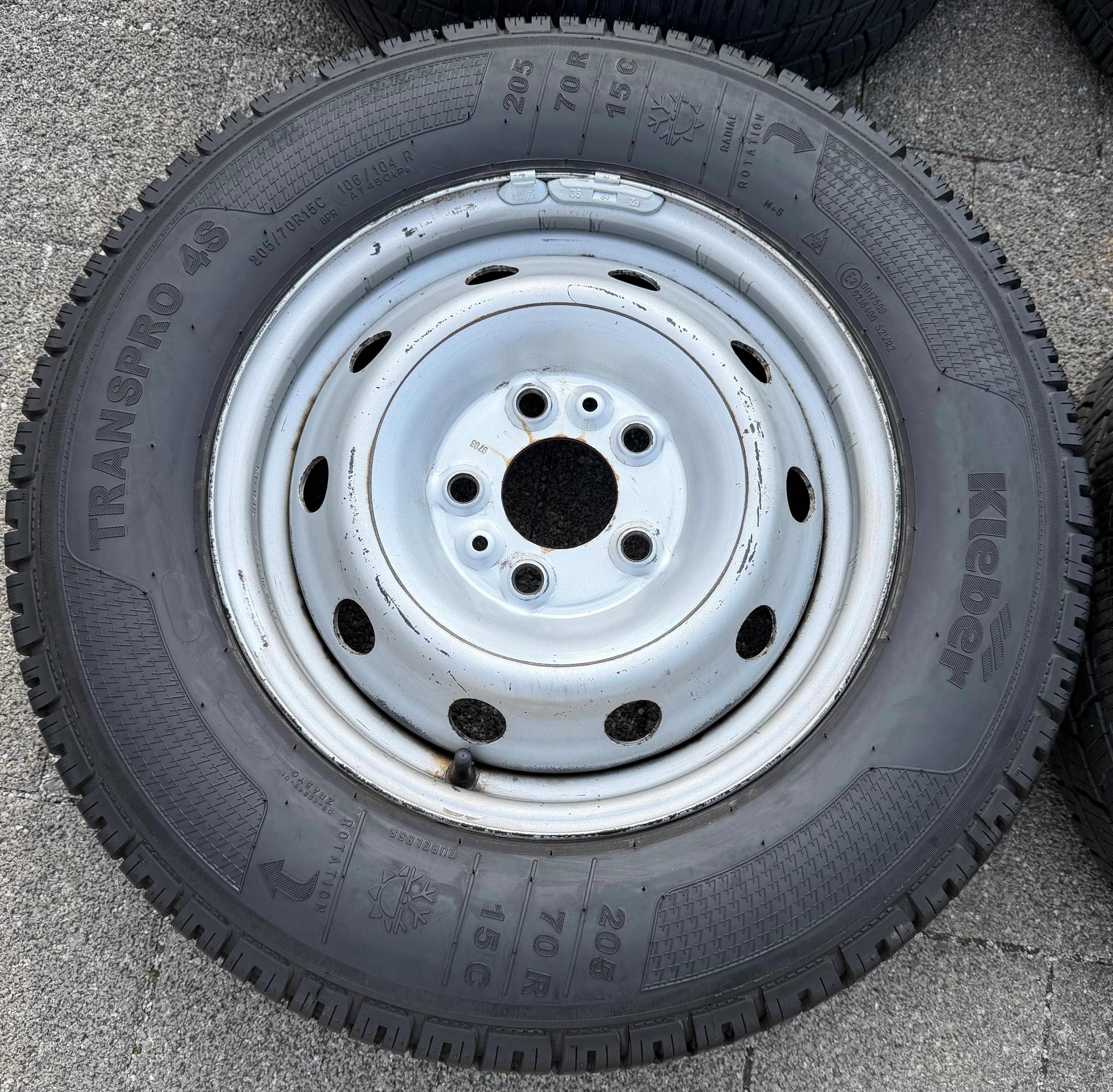 4 Ganzjahresräder Fiat Ducato Citroen Jumper Peugeot Boxer 205/70R15C 106/104R 2022 Allwetterreifen