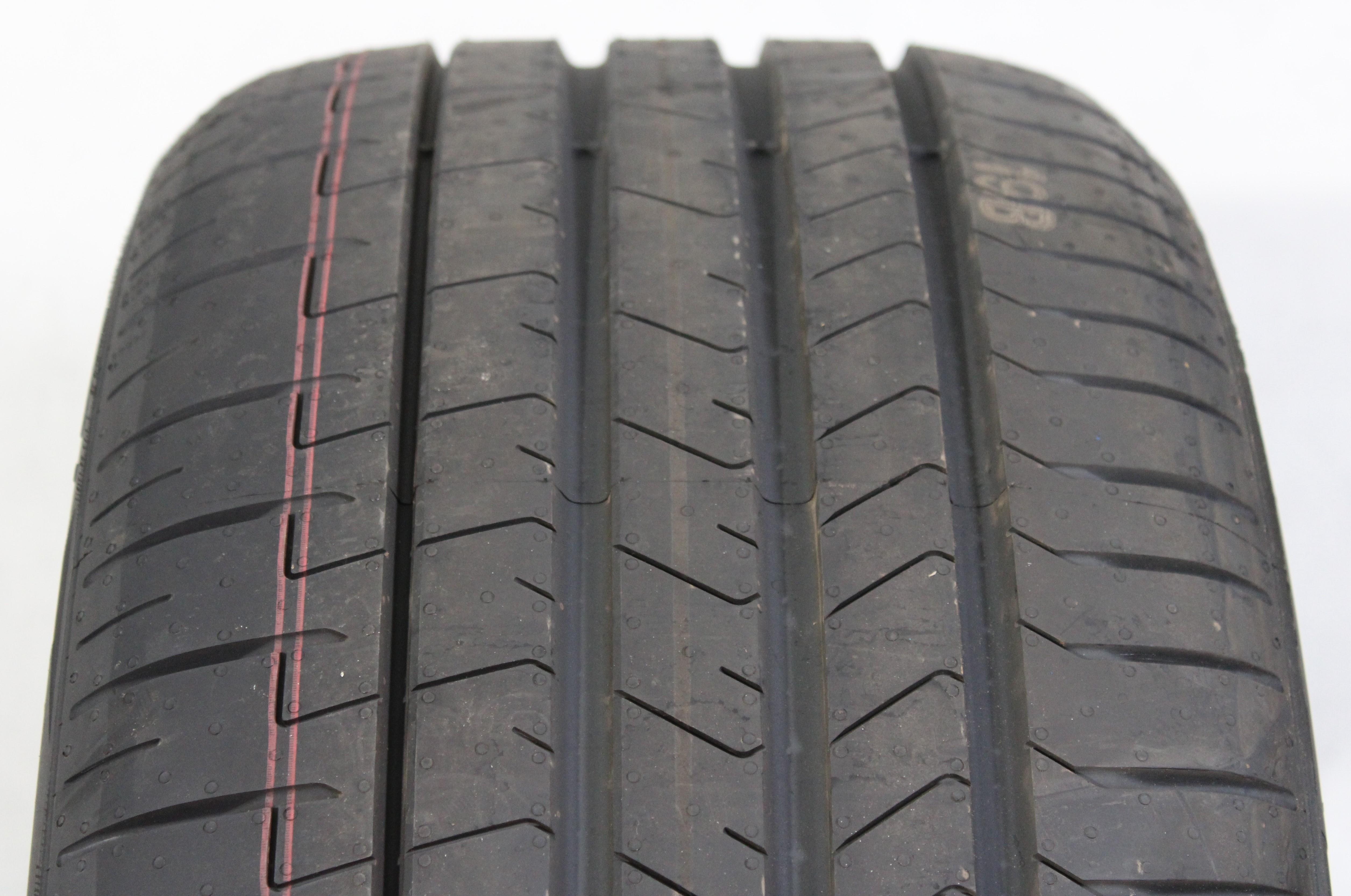 1 x 255/45R18 103Y Sommerreifen Pirelli Pzero PZ4 NEU 2021 *