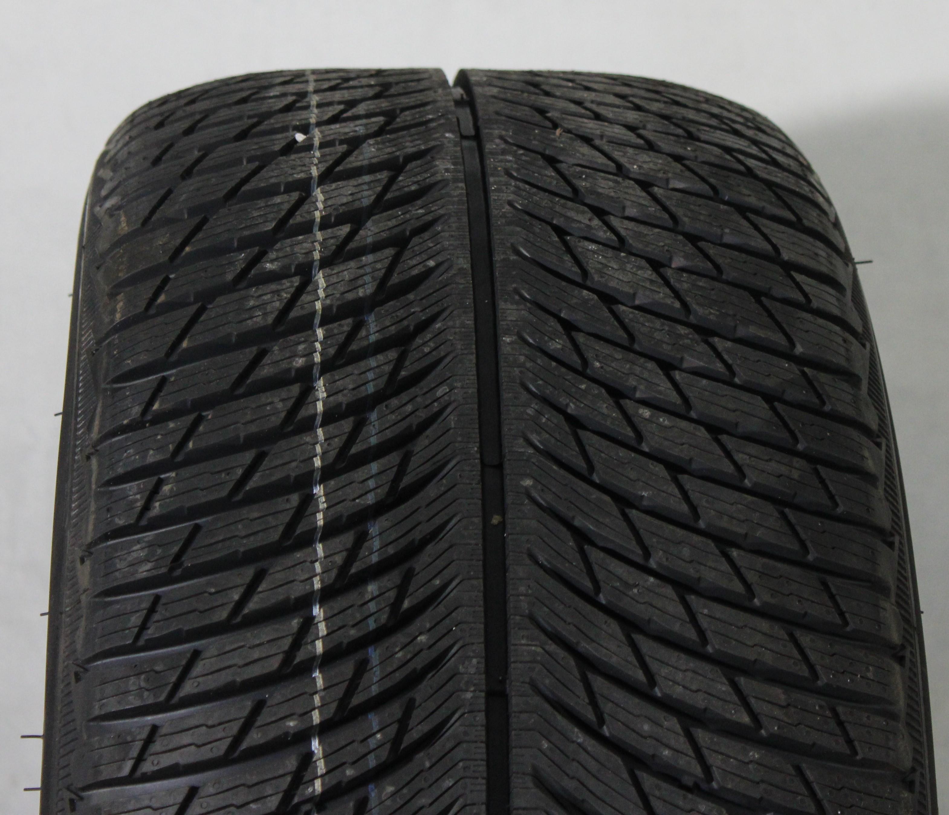 1 neumático de invierno Michelin Pilot Alpin 5 2023 AO, 255/45R20, 105V, NUEVO