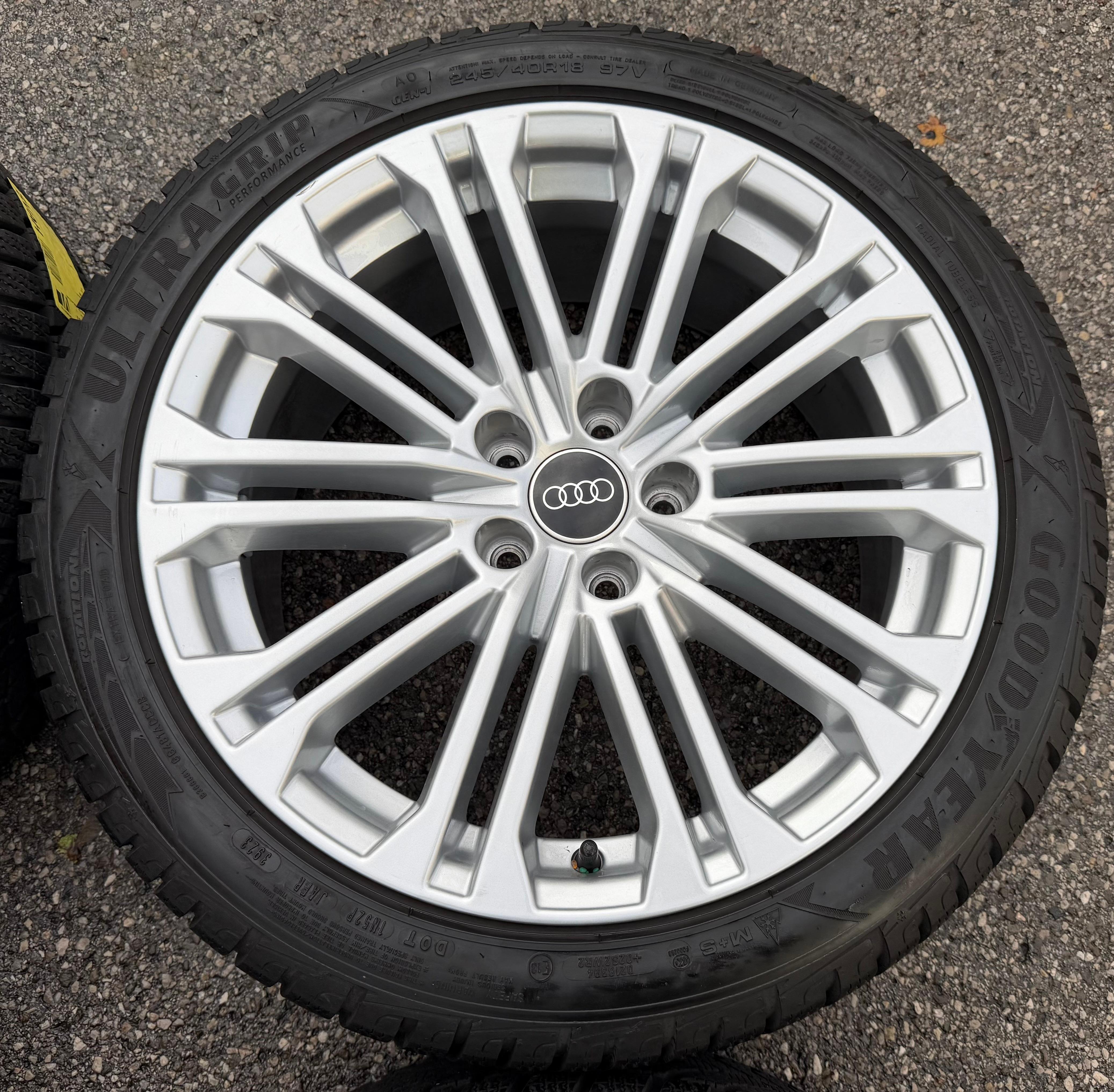 4 ruedas de invierno de aluminio originales de 18" para Audi A5 S5 8W F5 245/40R18 97V 8W0601025EE Goodyear