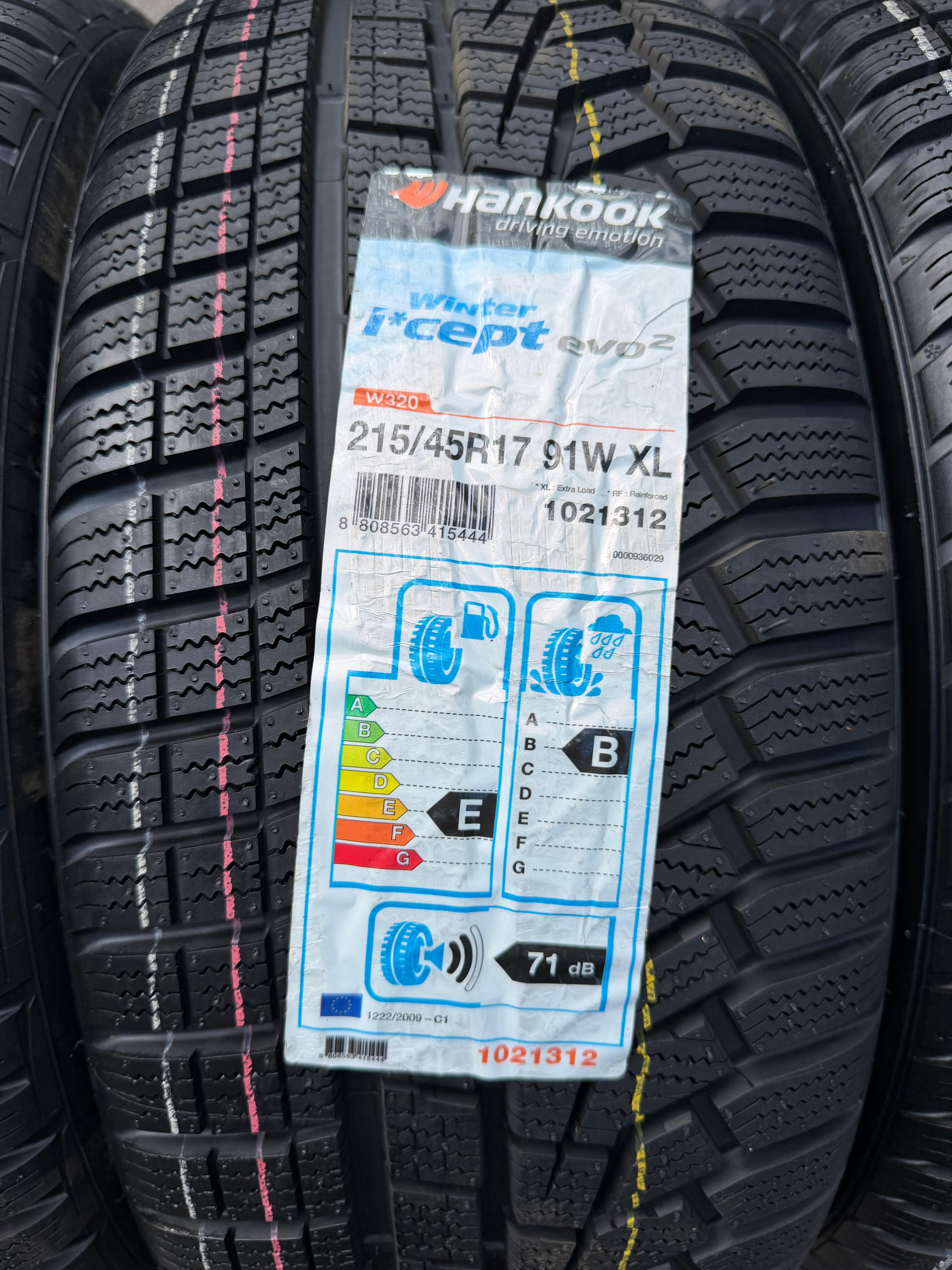 4 ORIGINAL 17" ALU WINTERRÄDER AUDI A1 S1 GB 82A601025G 215/45R17 91W HANKOOK