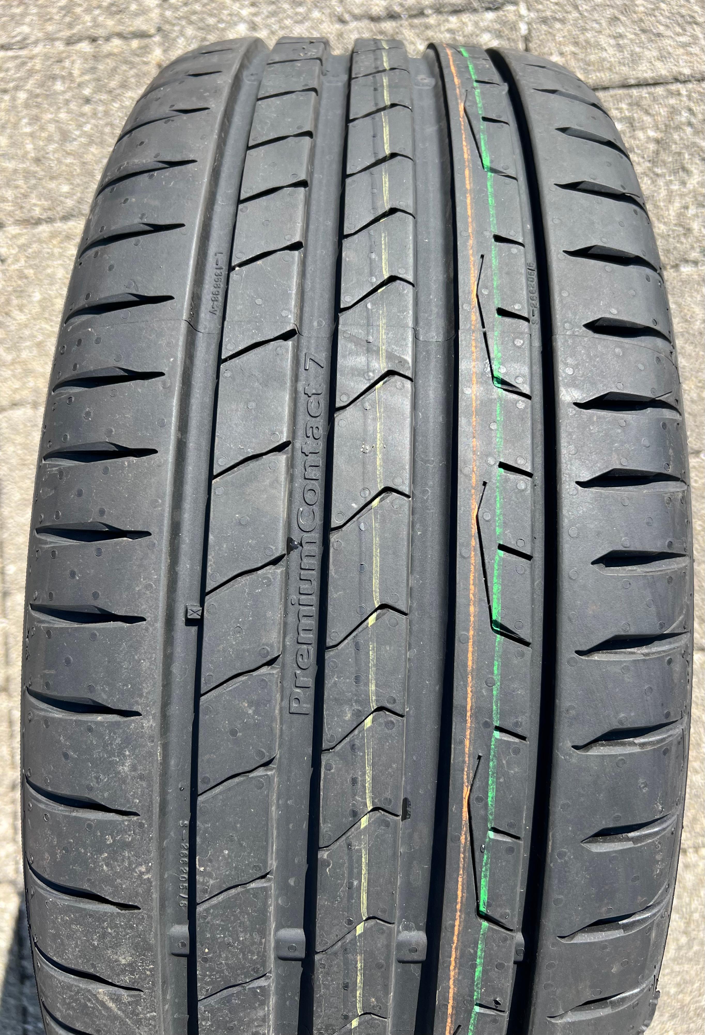 1 x 225/45R18 95Y neumático de verano Continental Premium Contact 7 banda de rodadura completa 2024