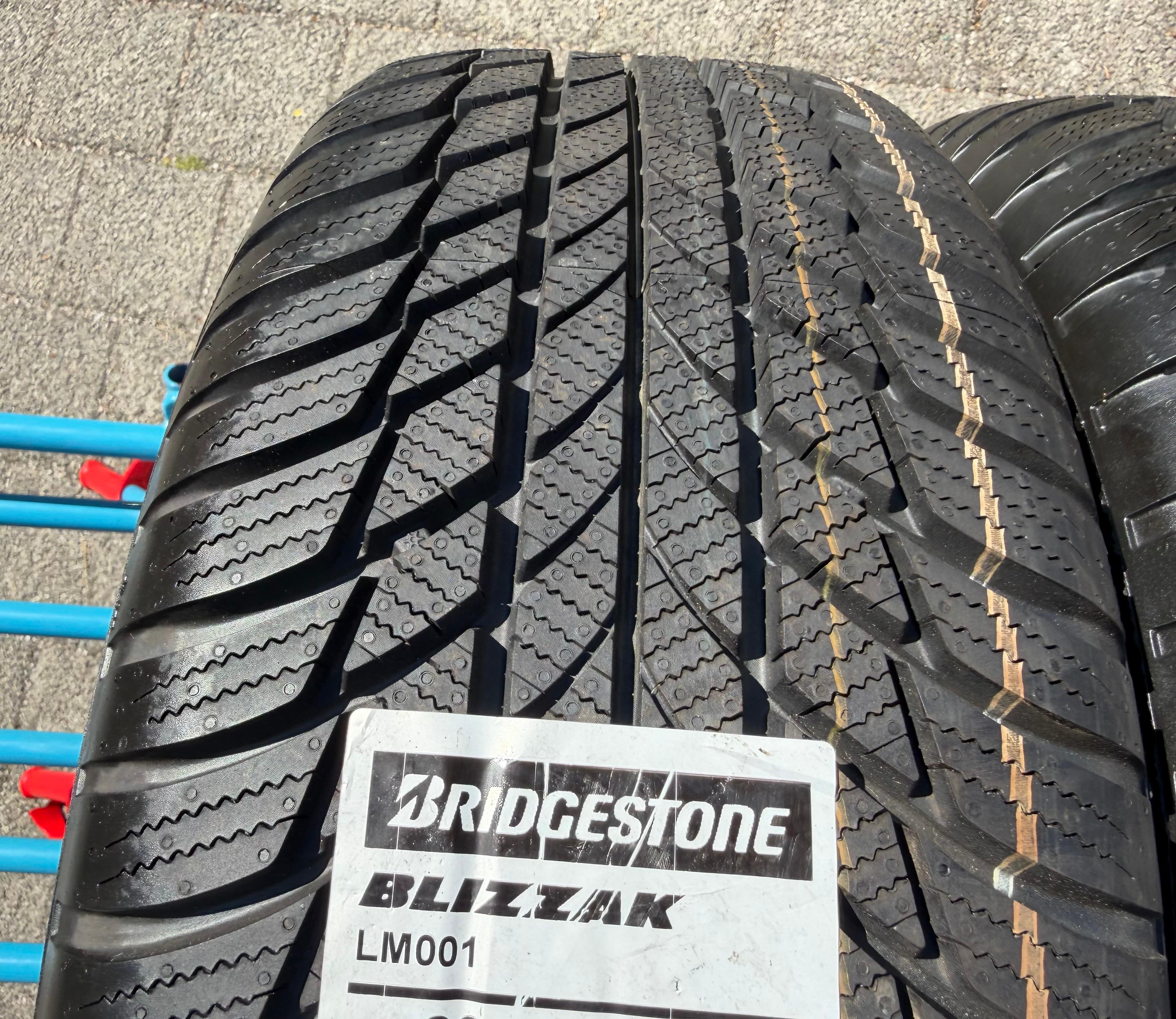 4 Winterräder Audi Q2 GA VW T-Roc 205/60R16 92H Bridgestone 5Q0601027AM NEU