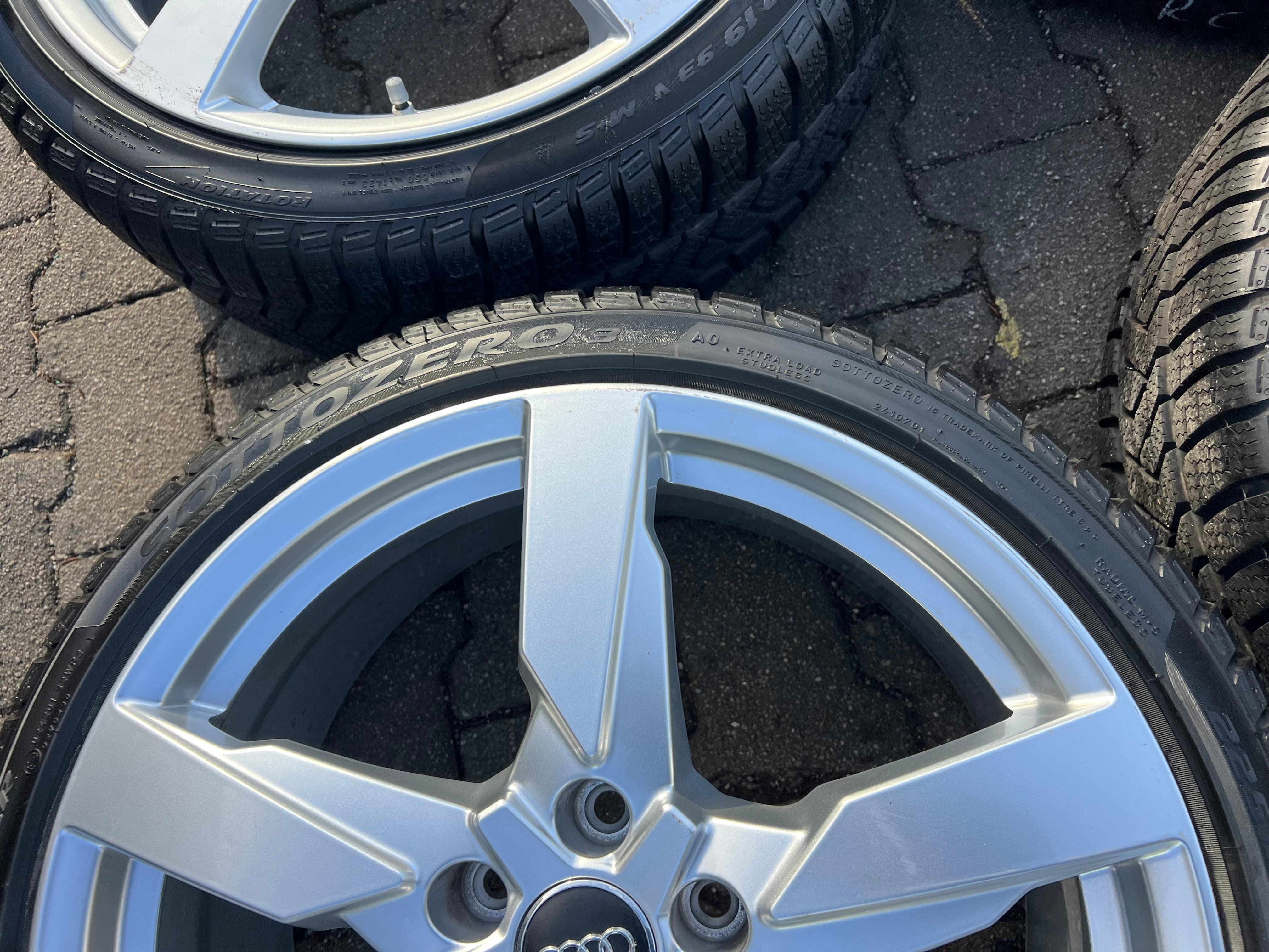 4 ORIGINAL 19" ALU WINTERRÄDER AUDI TT TTS 8S 8S0601025AG 225/40R19 93V PIRELLI