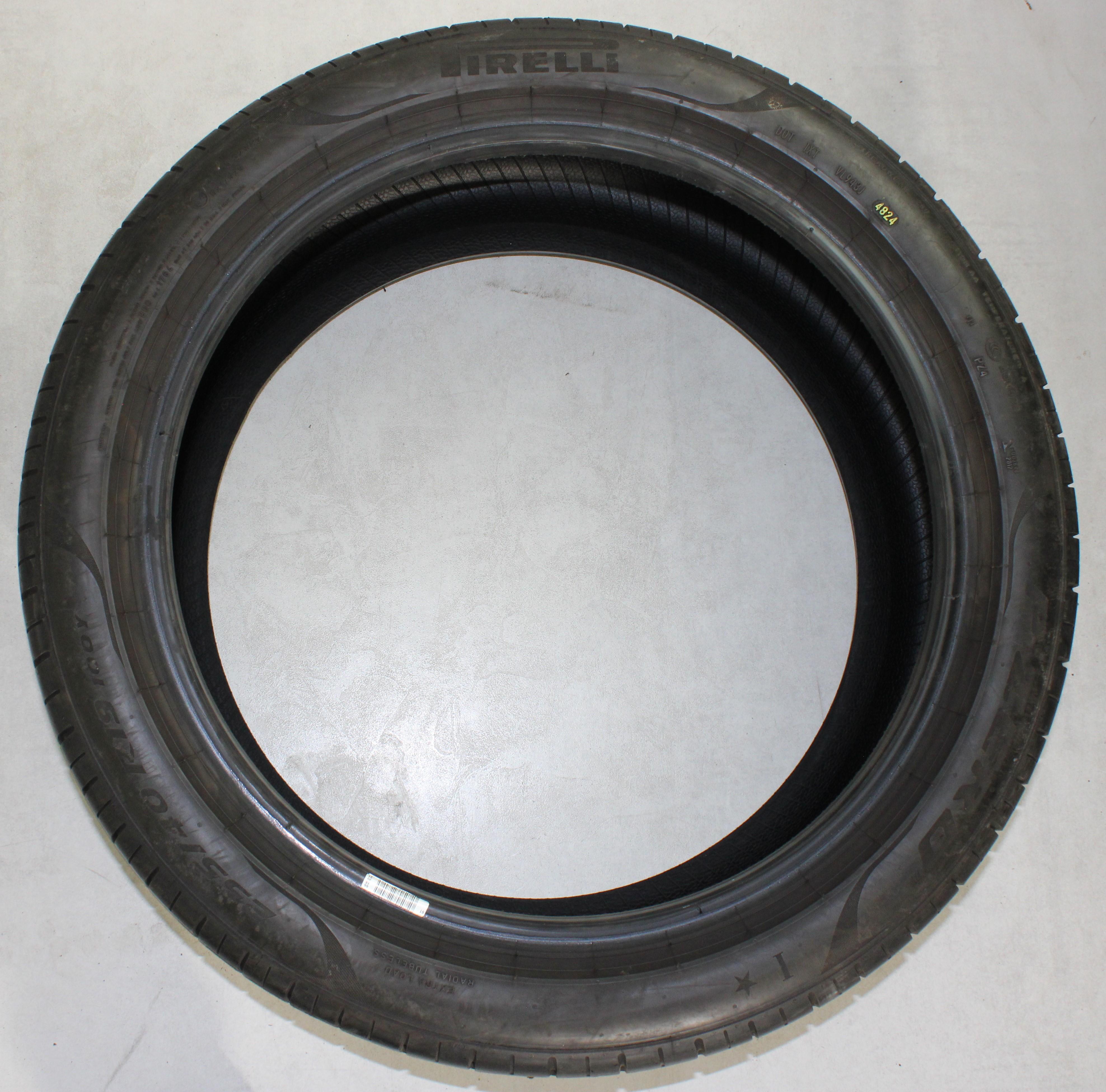 1 x 255/40R19 100Y Sommerreifen Pirelli Pzero PZ4 *1 6,5-7mm 2024