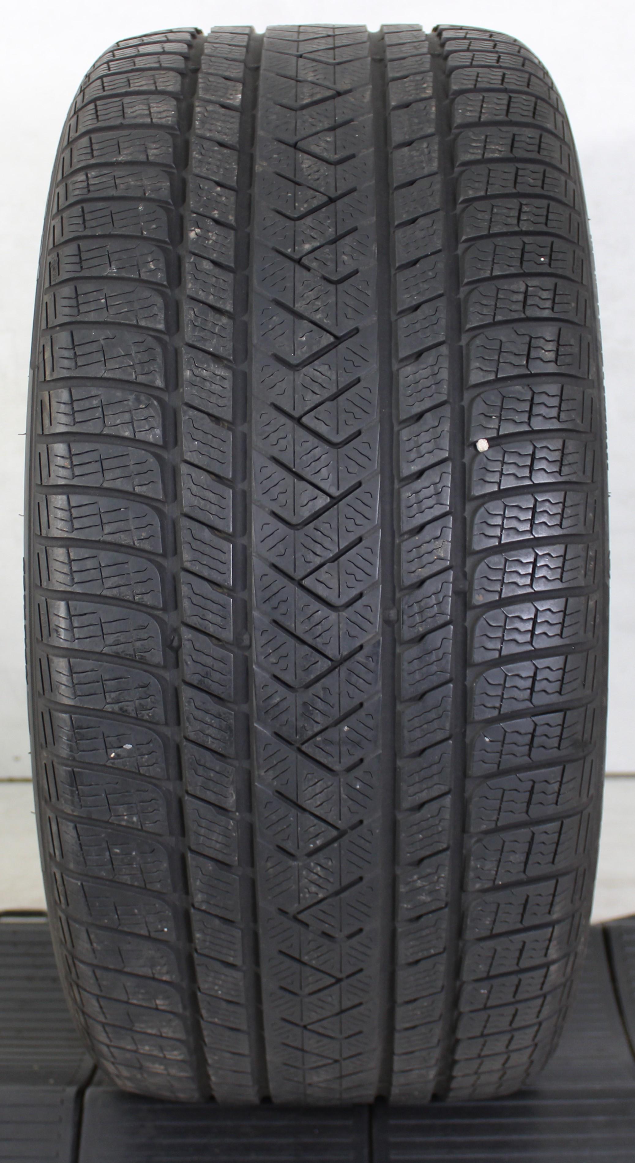 1 x 305/35R21 109W Winterreifen Pirelli Sottozero 3 5,5-6mm 2017 B, BL