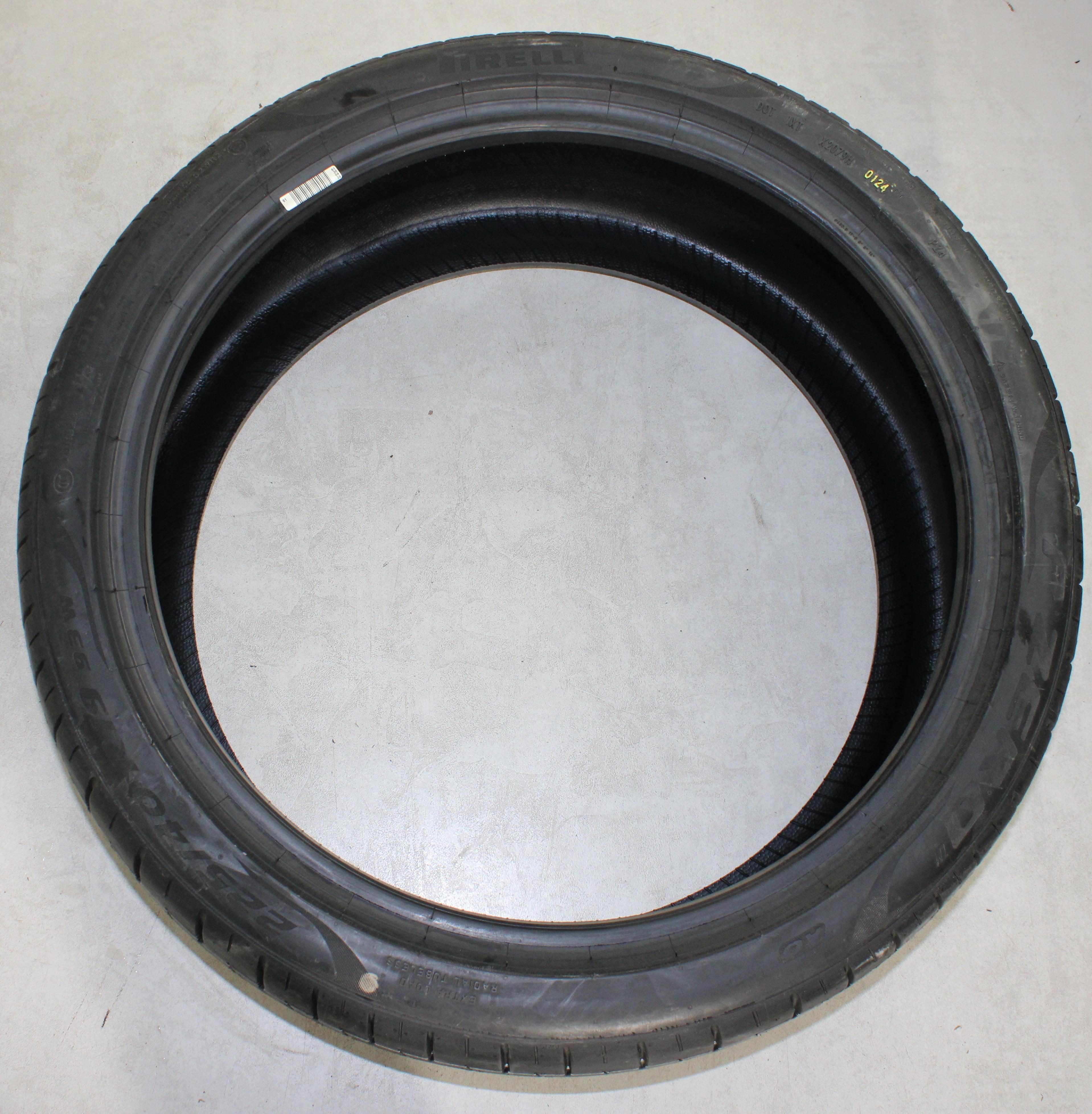 1 pneumatico estivo Pirelli Pzero PZ4 AO 225/40R19 93W NUOVO 2024