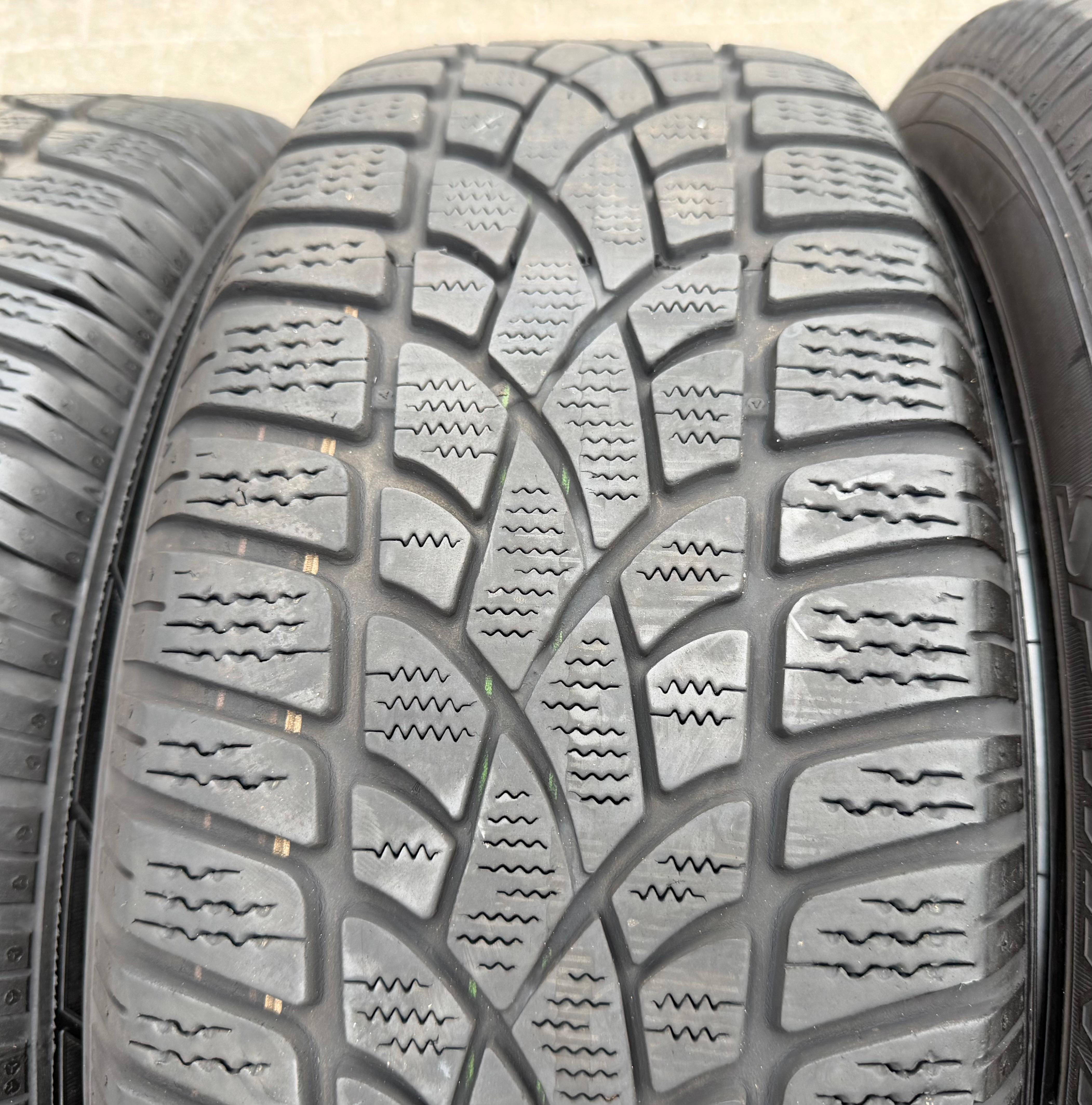 4 Original Alu Winterräder Audi A4 8W B9 8W0601025A 205/60R16 92H Dunlop