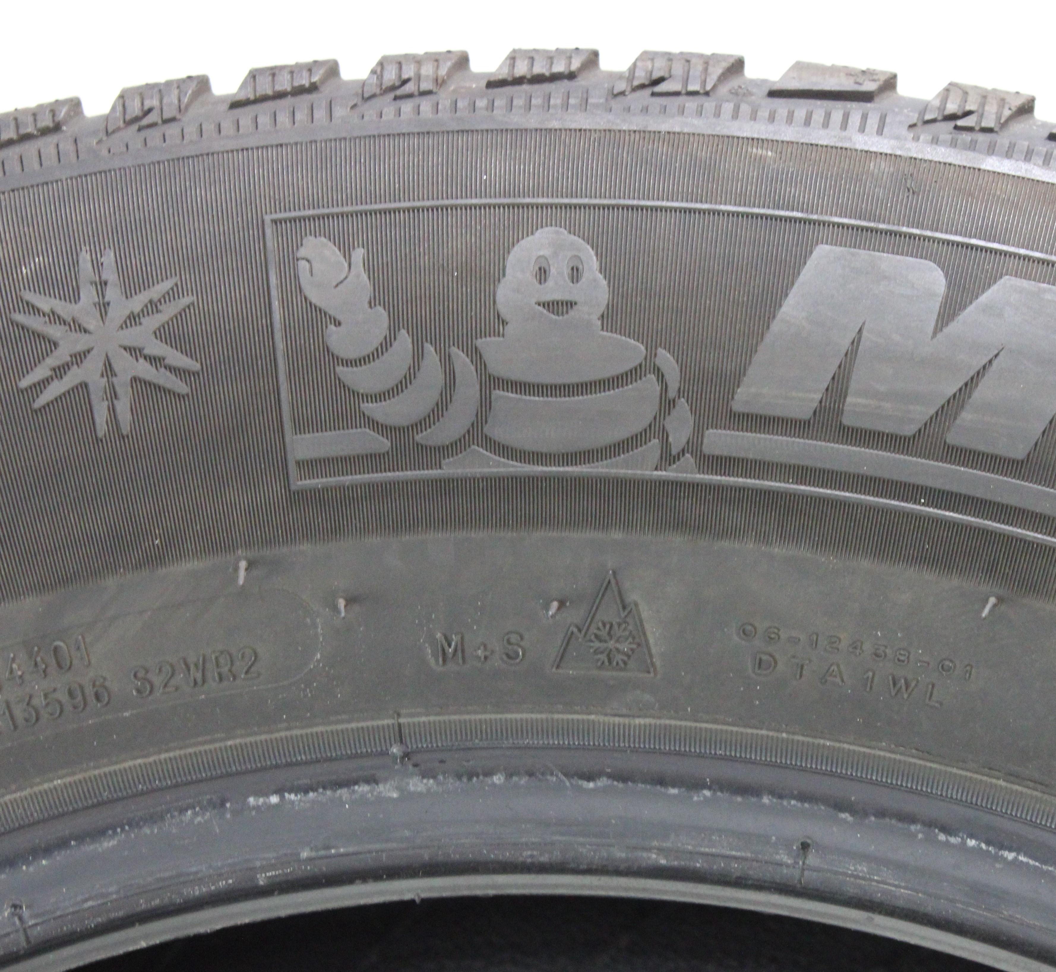 2 x 215/65R17 99H Winterreifen Michelin Alpin 5 4,5-5mm 2022/2023