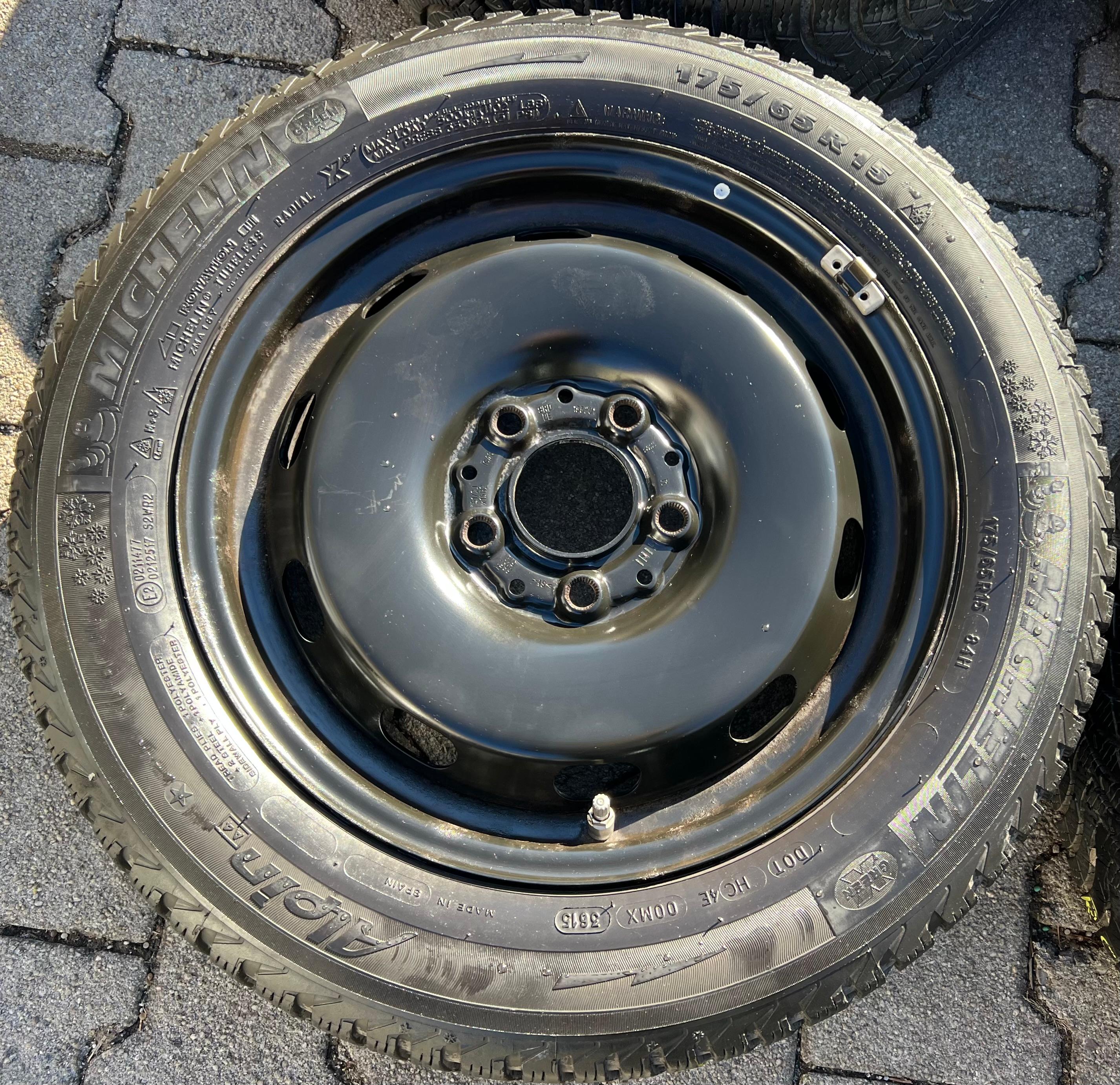 4 RUEDAS DE INVIERNO MINI F55 F56 F57 175/65R15 84H RDKS 6851510 MICHELIN RDKS ENTREGA GRATUITA