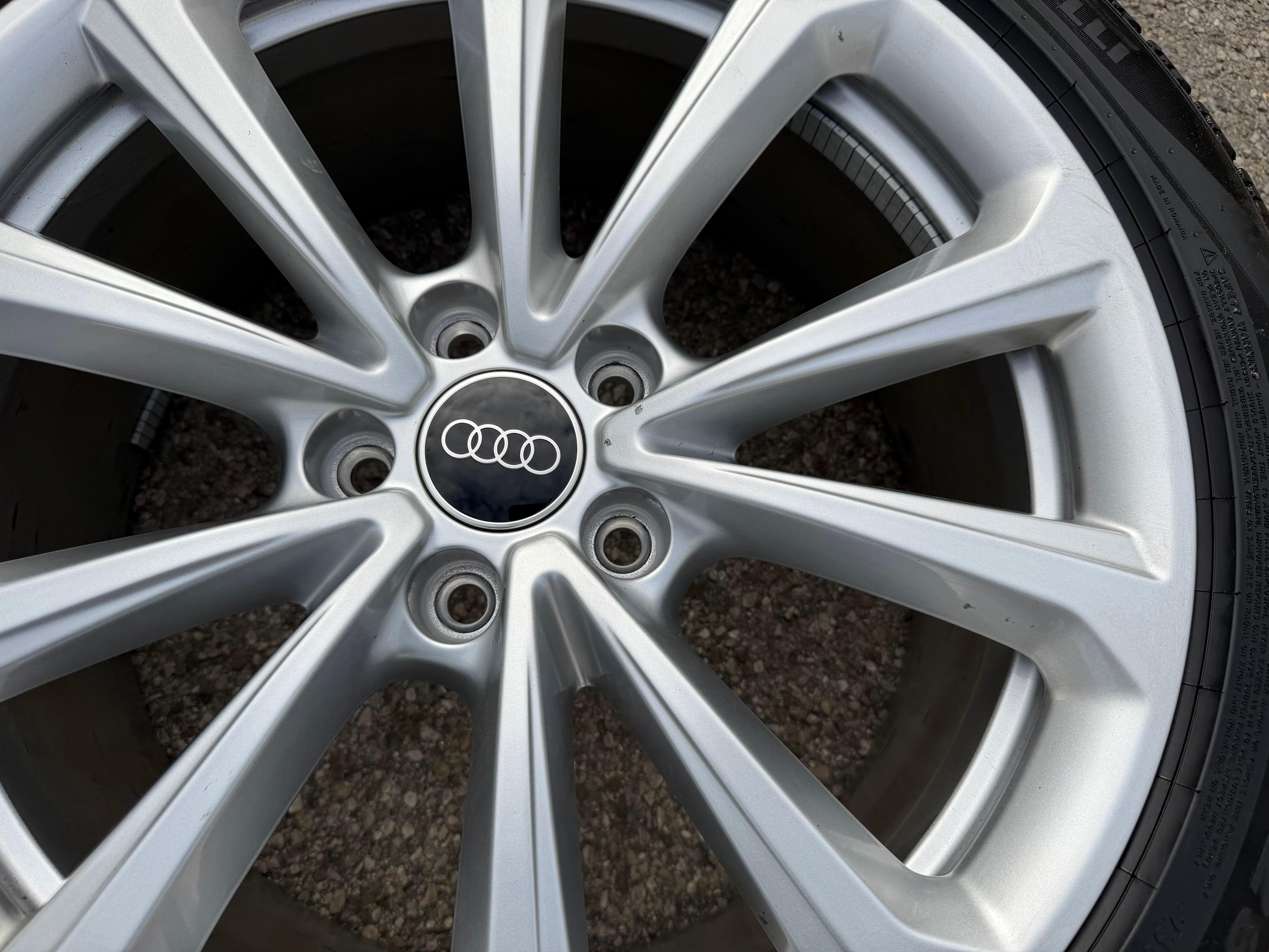4 llantas de aleación originales de 18" para invierno AUDI A5 S5 FU2 B10 8B3601025D 235/45R18 98H 2025