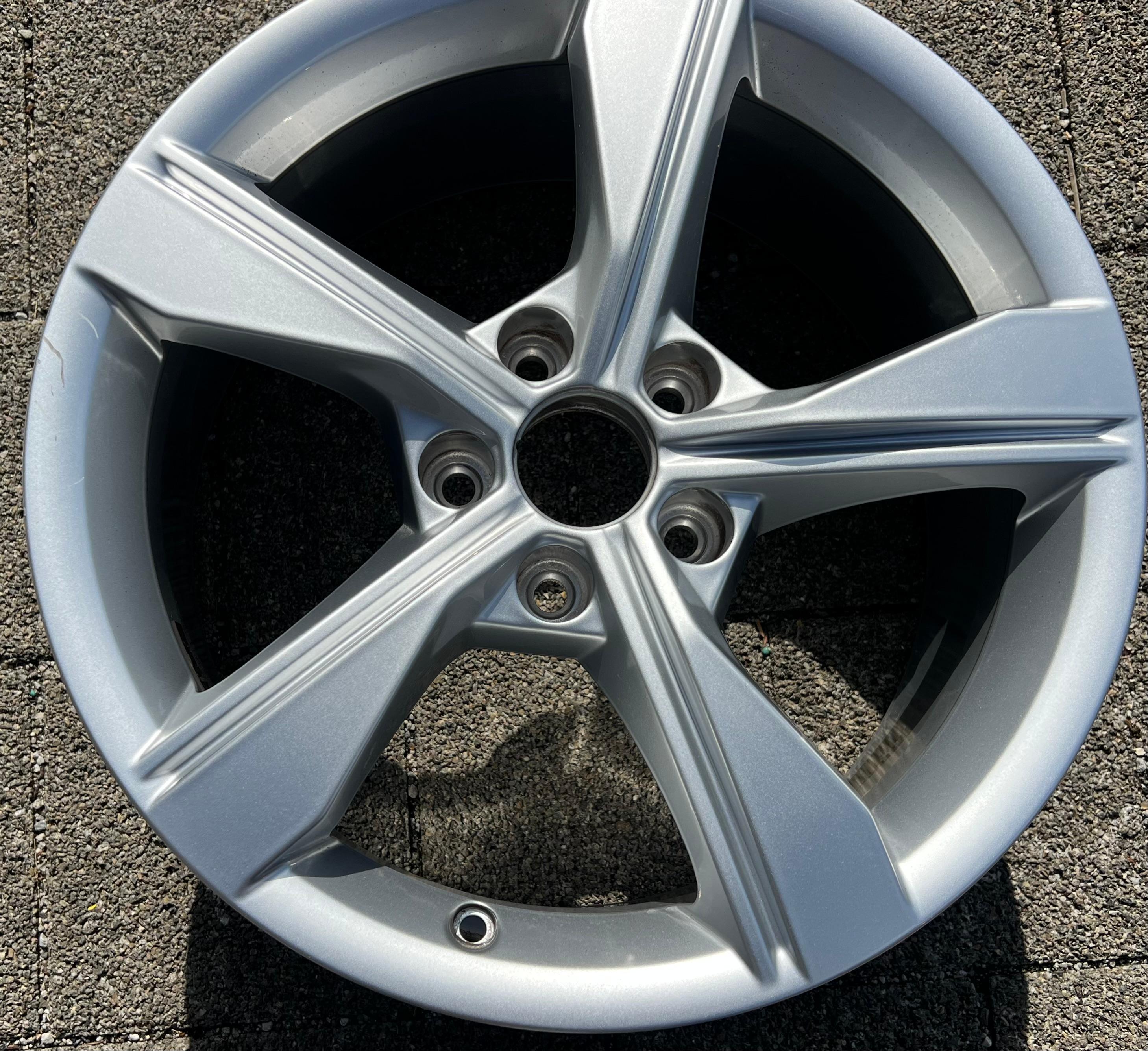 1 X ORIGINAL 17" ALUFELGE FELGE AUDI A4 8W 8W0601025GS 7,5x17 ET38