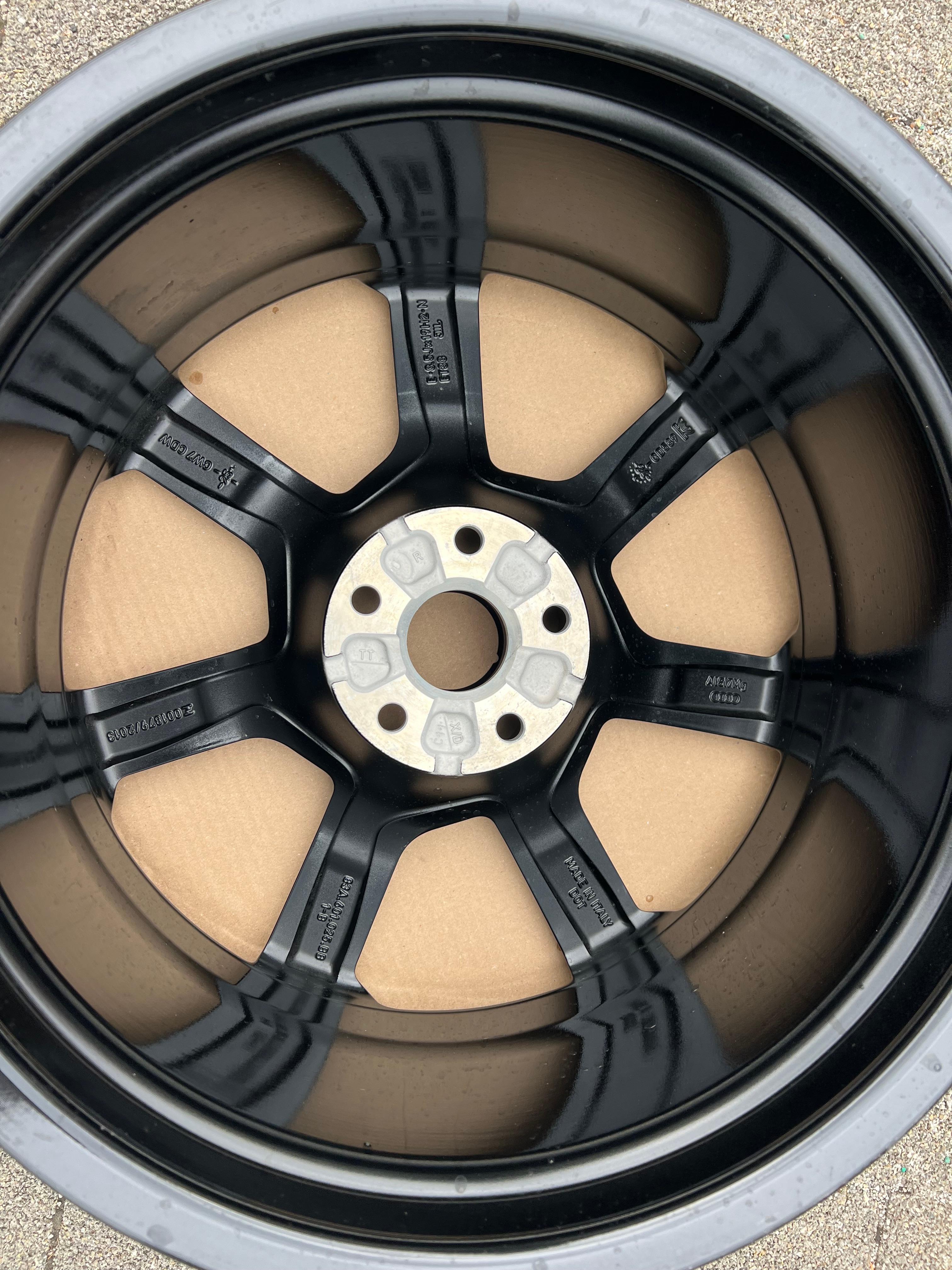 1 X ORIGINAL 19" ALUFELGE AUDI Q3 SQ3 F3 83A601025BB 8,5x19 ET38 FELGE FREIHAUS