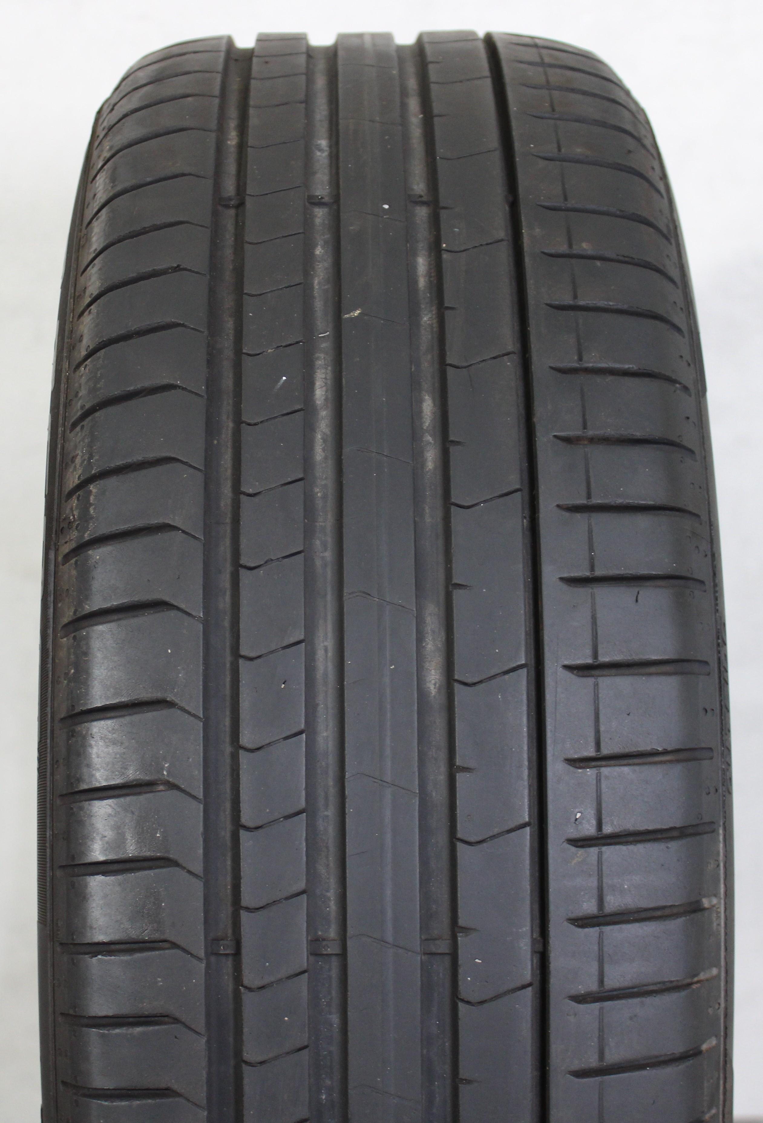 1 x 225/45R19 96Y Sommerreifen Pirelli Pzero PZ4 5-5,5mm 2023 *