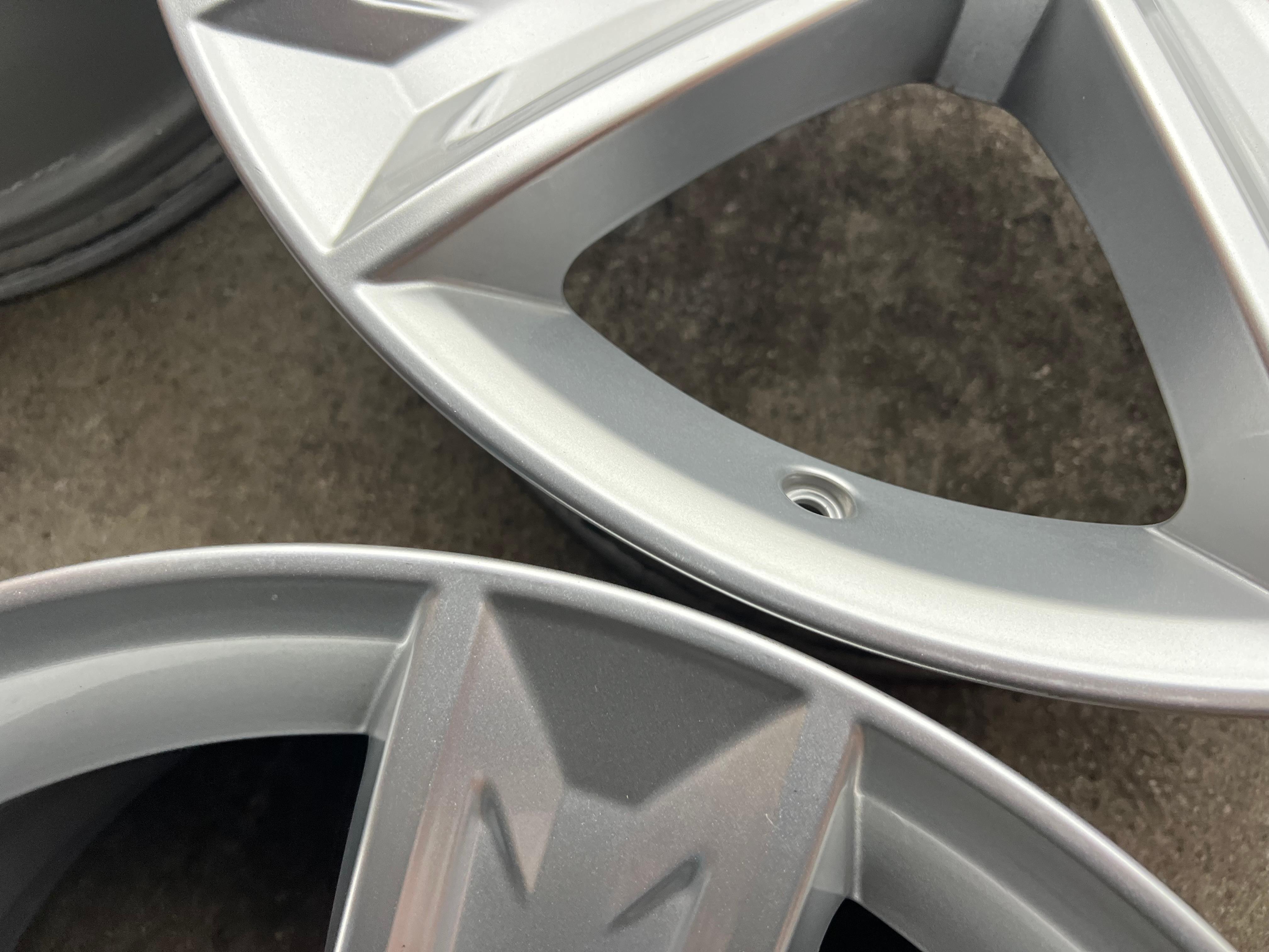4 ORIGINAL 20" ALUFELGEN AUDI Q8 4M8601025C 9x20 ET20 FELGEN FREIHAUS