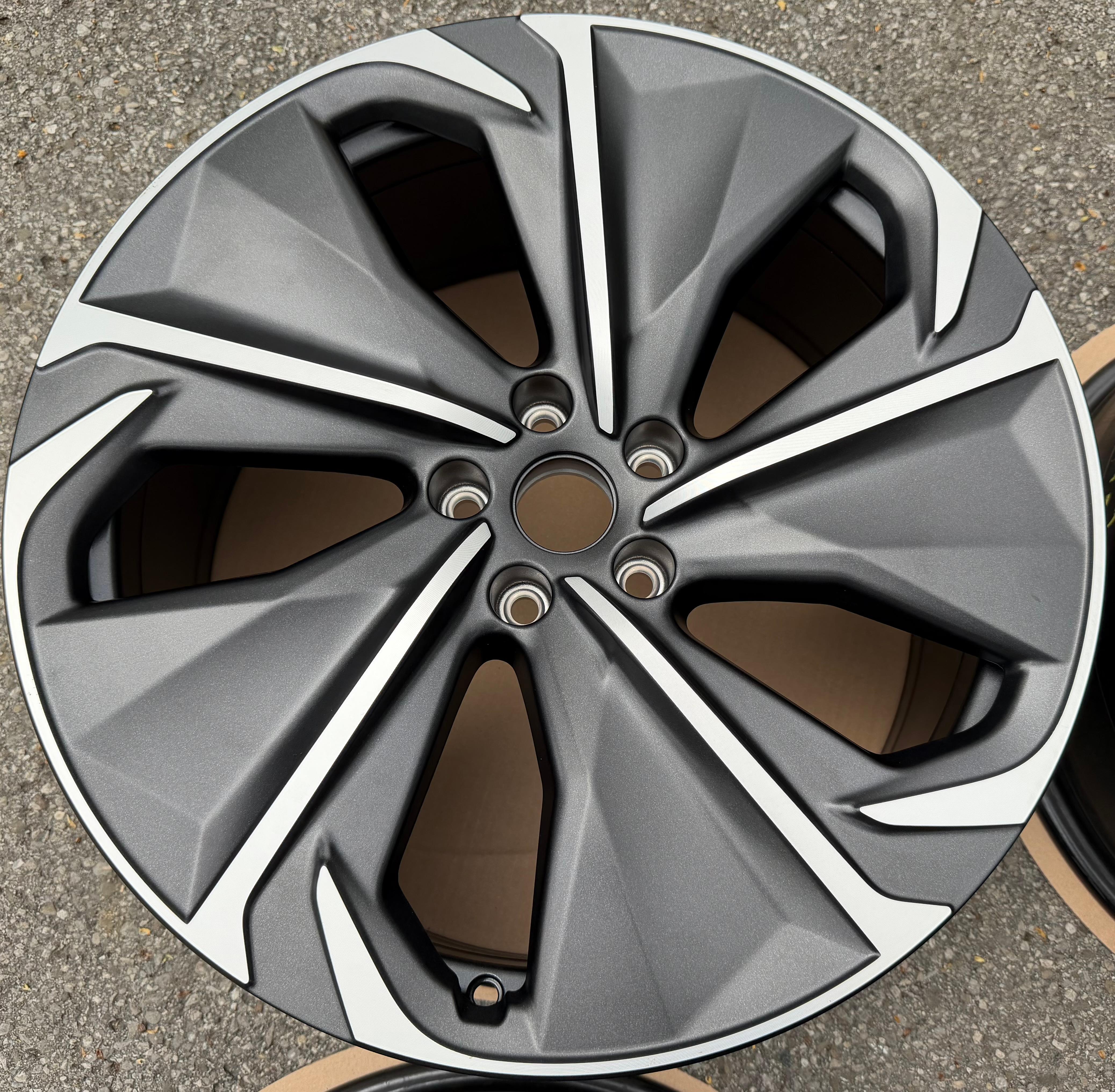 4 cerchi in lega originali da 20" Cupra Tavascan KR1 9x20 ET42 11H601025C, spedizione gratuita