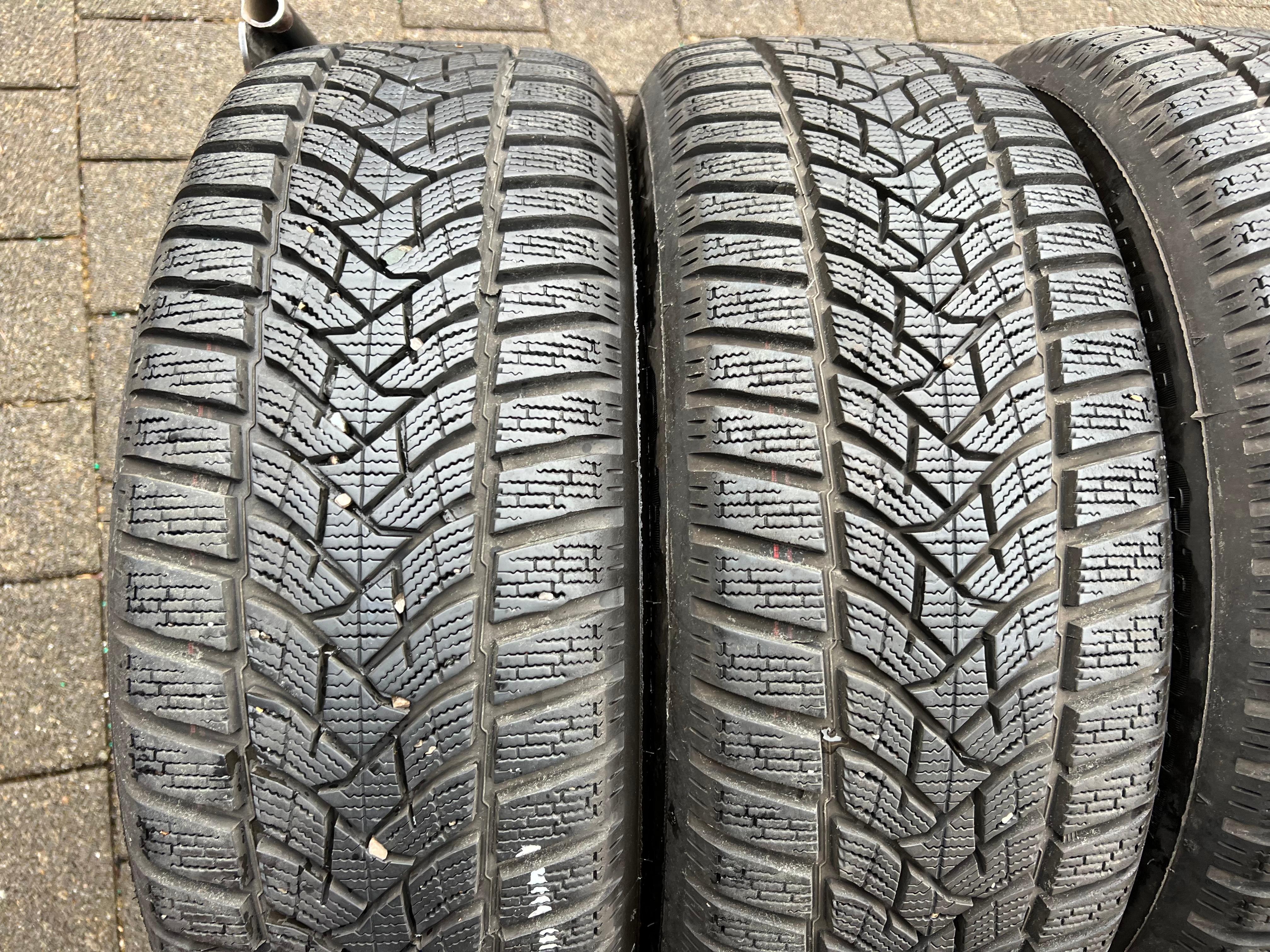 4 ALUMINIUM 17" WINTERWIELEN HONDA CR-V II RD HR-V RU 215/55R17 98V DUNLOP GRATIS LEVERING