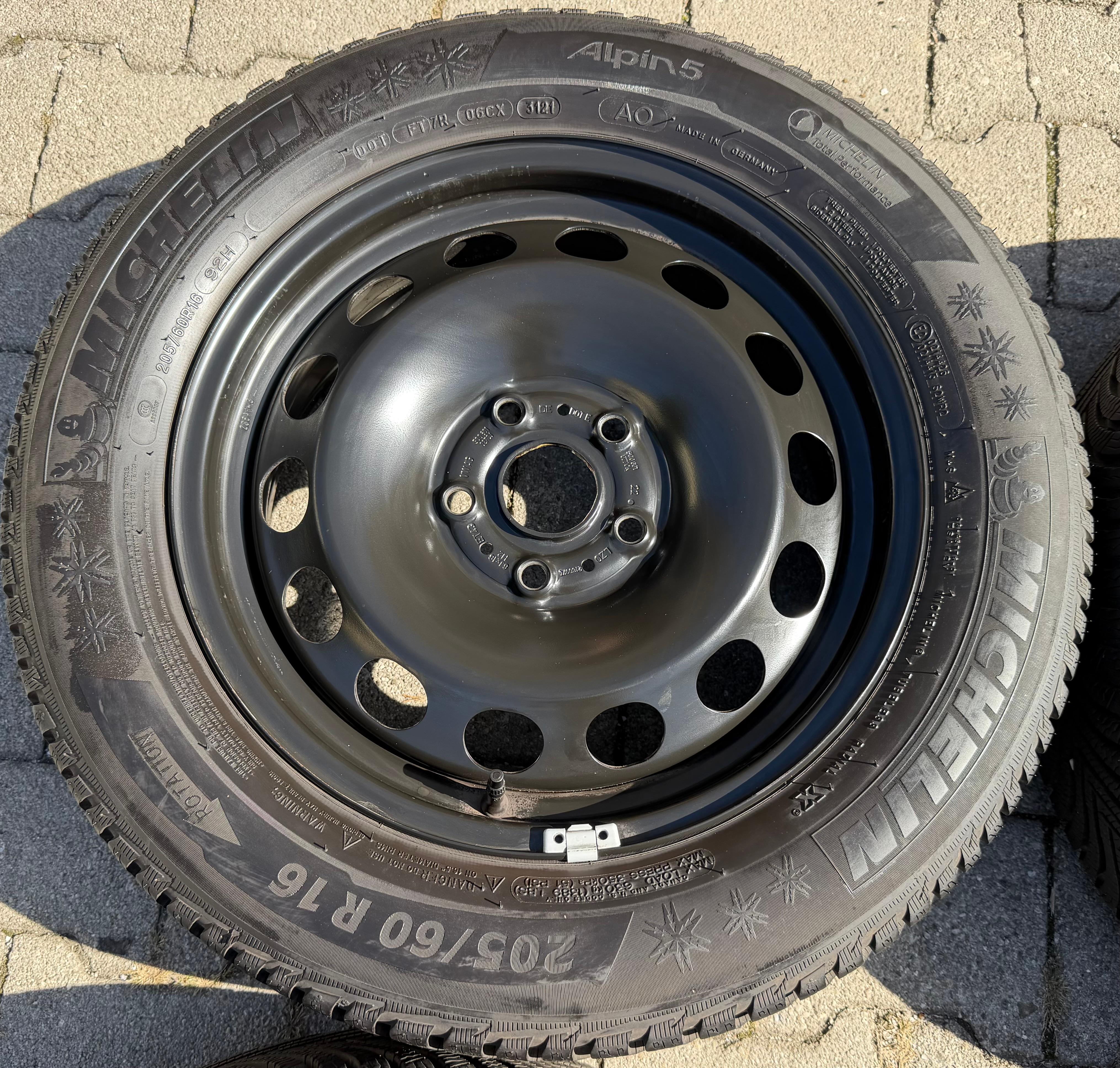 4 Winterräder Audi Q2 GA VW T-ROC A11 205/60R16 92H Michelin Alpin 5 Winterreifen