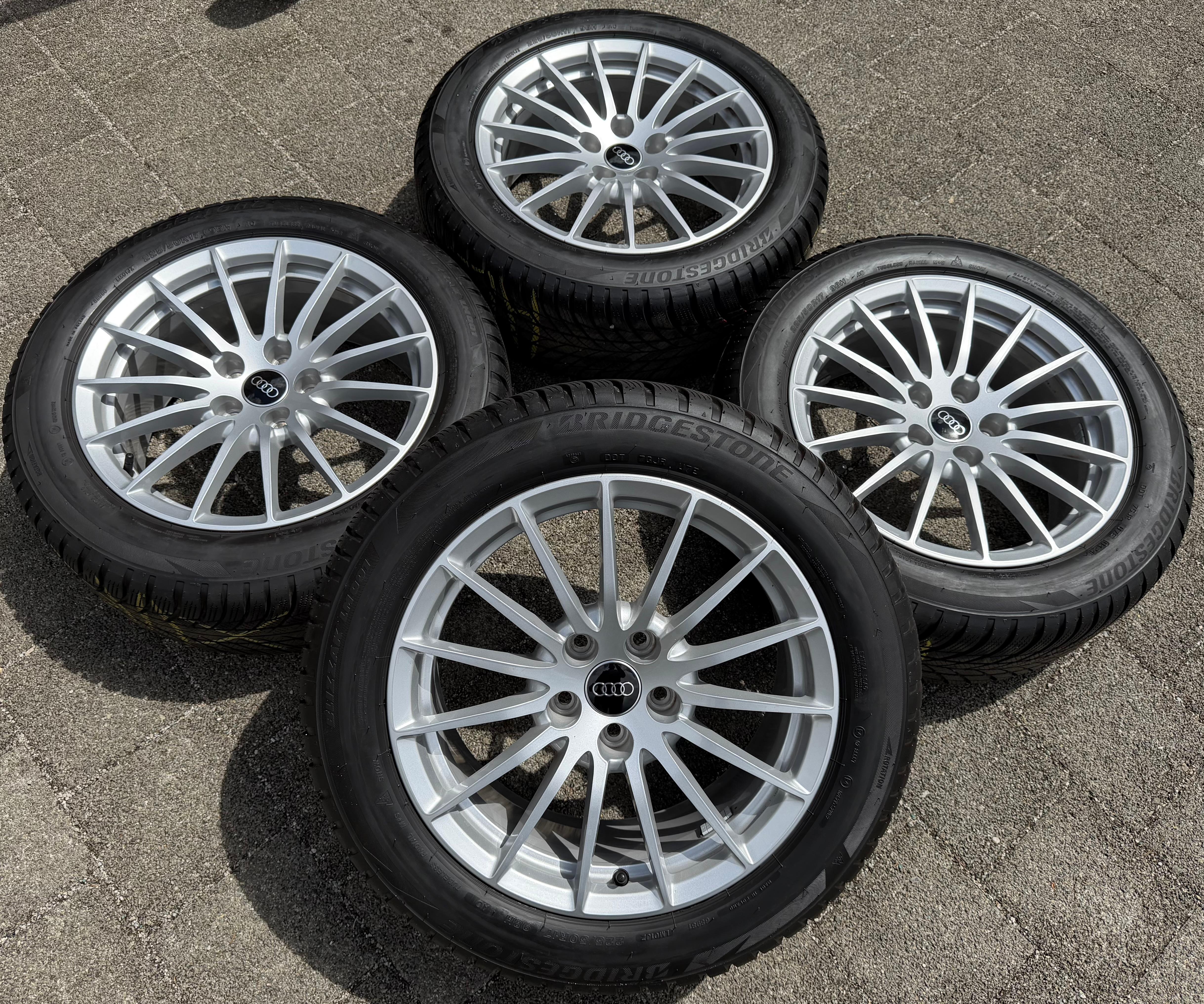 4 jantes d'hiver en aluminium d'origine 17 pouces pour Audi A5 F5, 8W, 225/50R17 98H, 8W0601025AE, Bridgestone, 2024