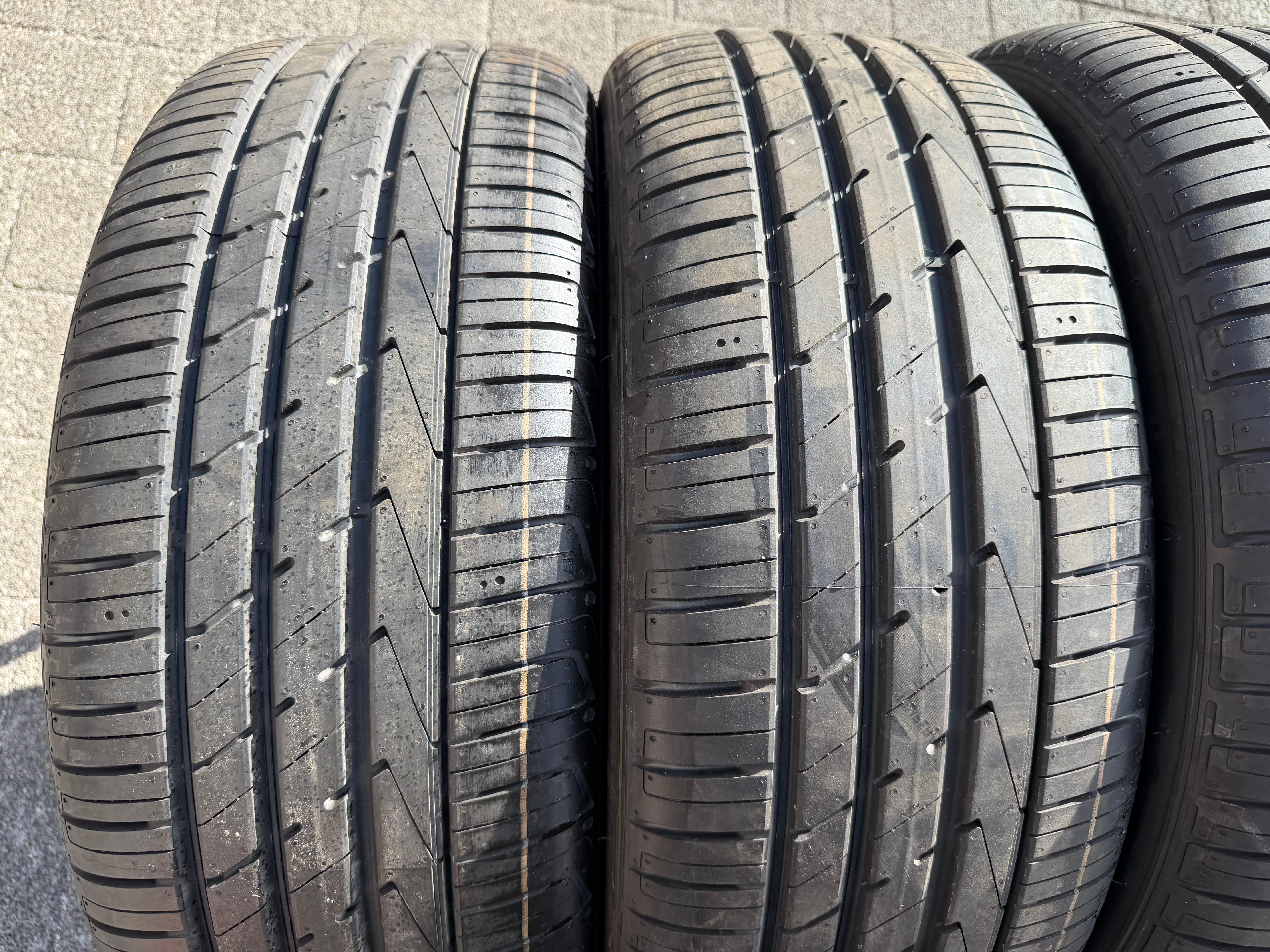 4 Original 19" Alu Sommerräder Audi Q3 F3B 83A 83A601025N 235/50R19 99V Hankook