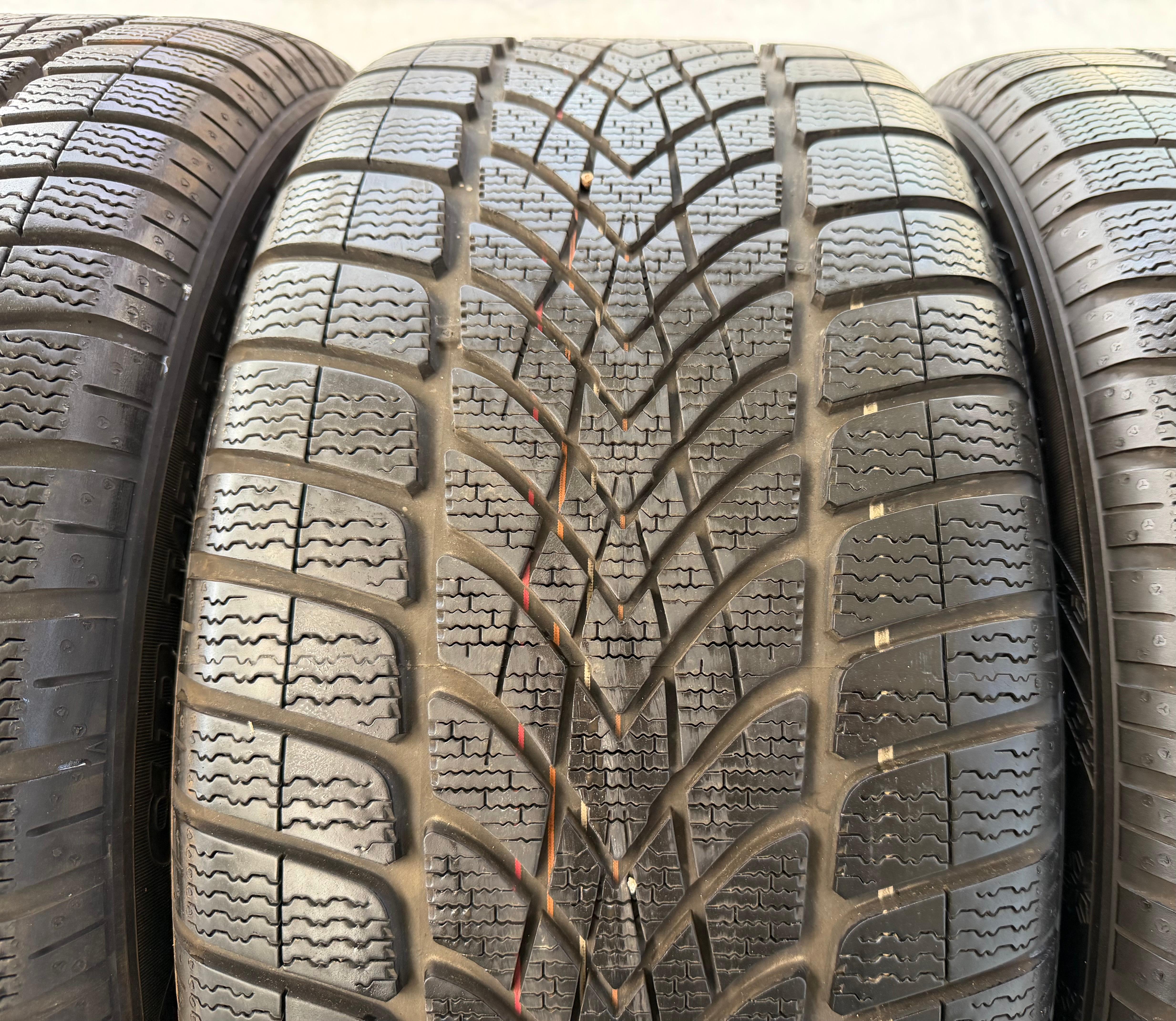 4 Original 20" Alu Winterräder Porsche Macan I & II RS Spyder Felgen Dunlop