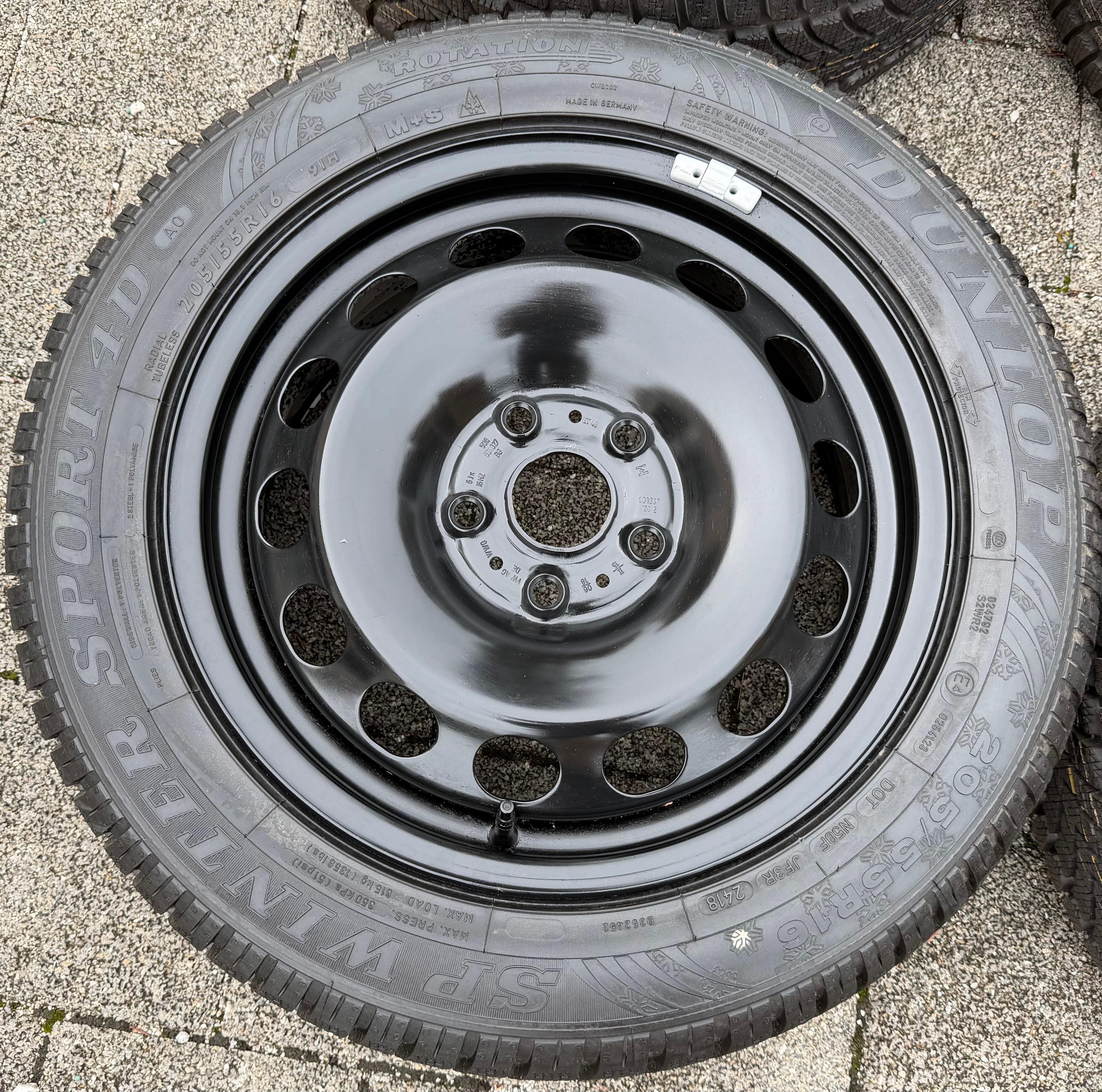 4 Winterräder VW Golf 7 Audi A3 8V Seat Leon 5F Skoda Octavia 5E 205/55R16 91H Dunlop
