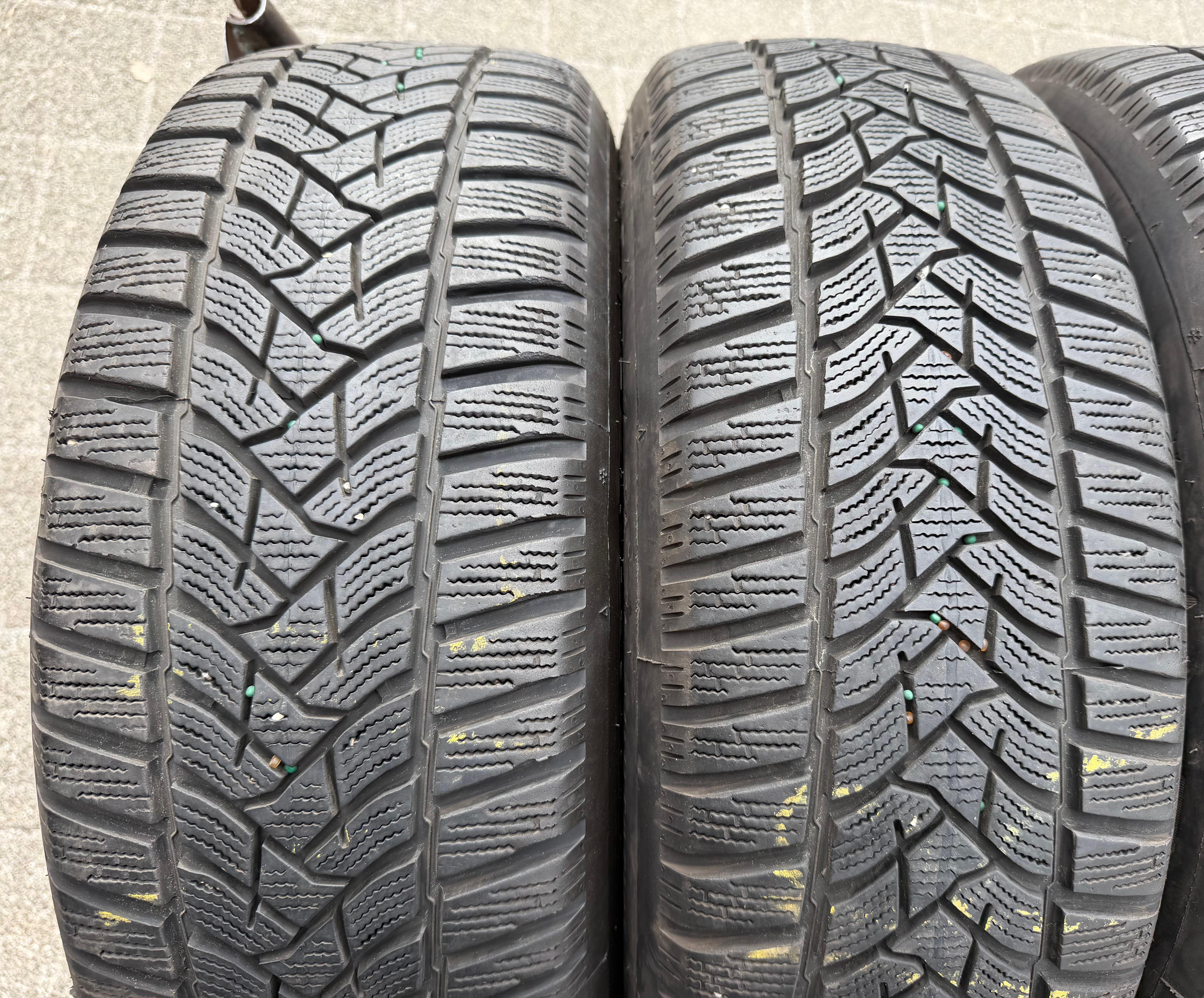 4 Winterräder VW T-Roc Skoda Karoq Seat Cupra Ateca 215/60R16 95H Dunlop