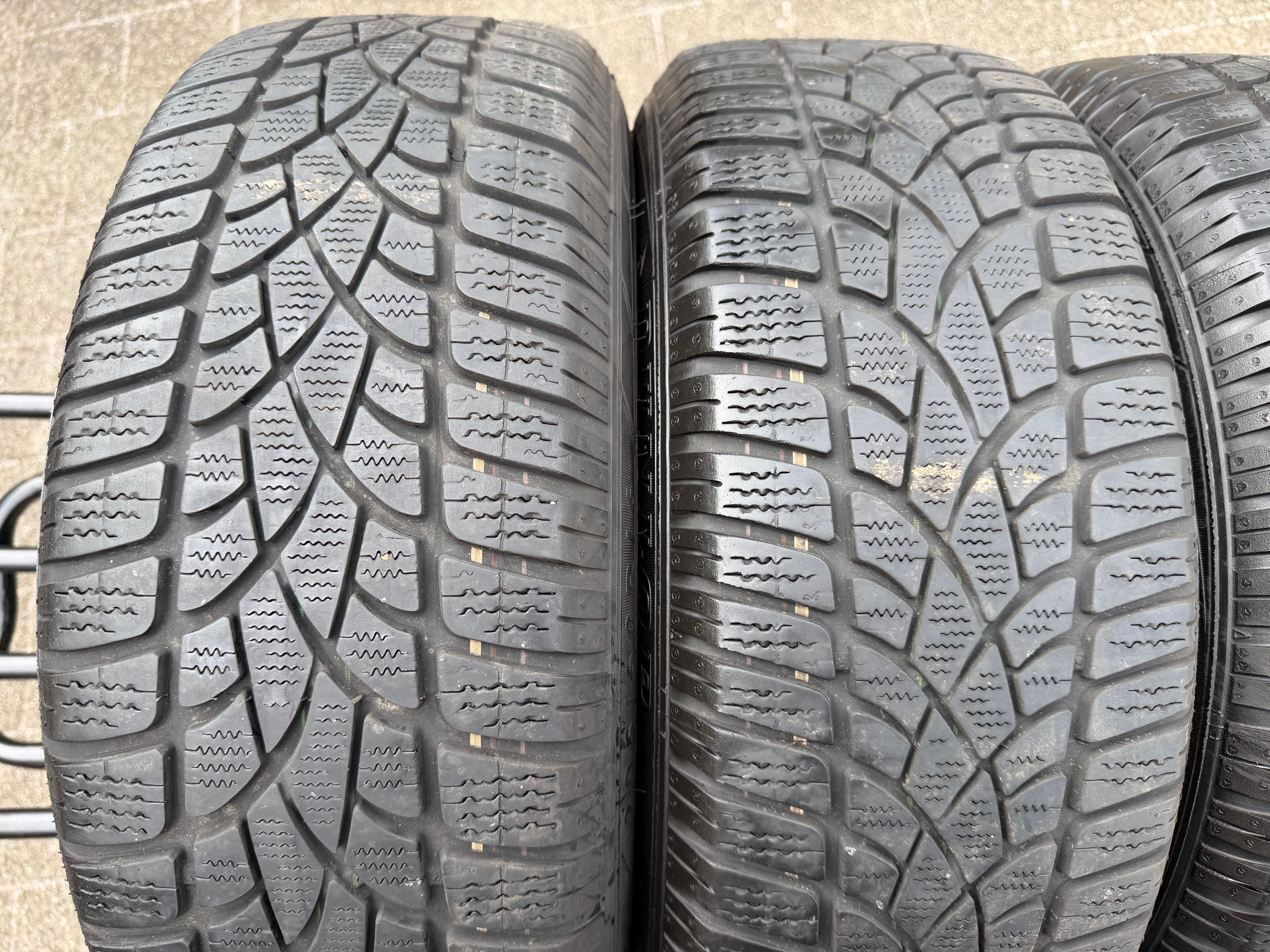 4 Original Alu Winterräder Audi A4 8W B9 8W0601025A 205/60R16 92H Dunlop