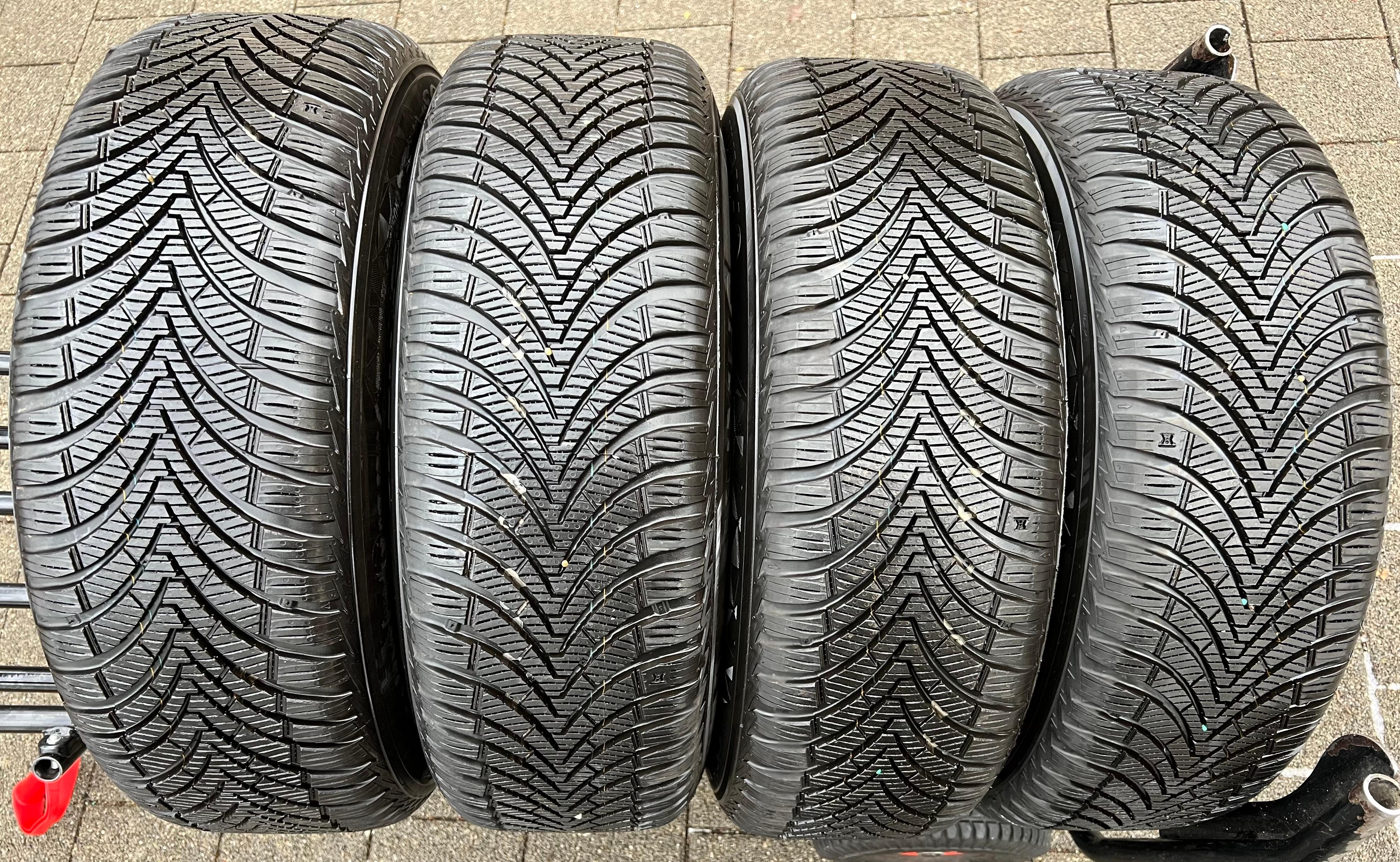 4 x 195/60R16 89H Ganzjahresreifen Kumho Solus 4S HA32 8mm 2023