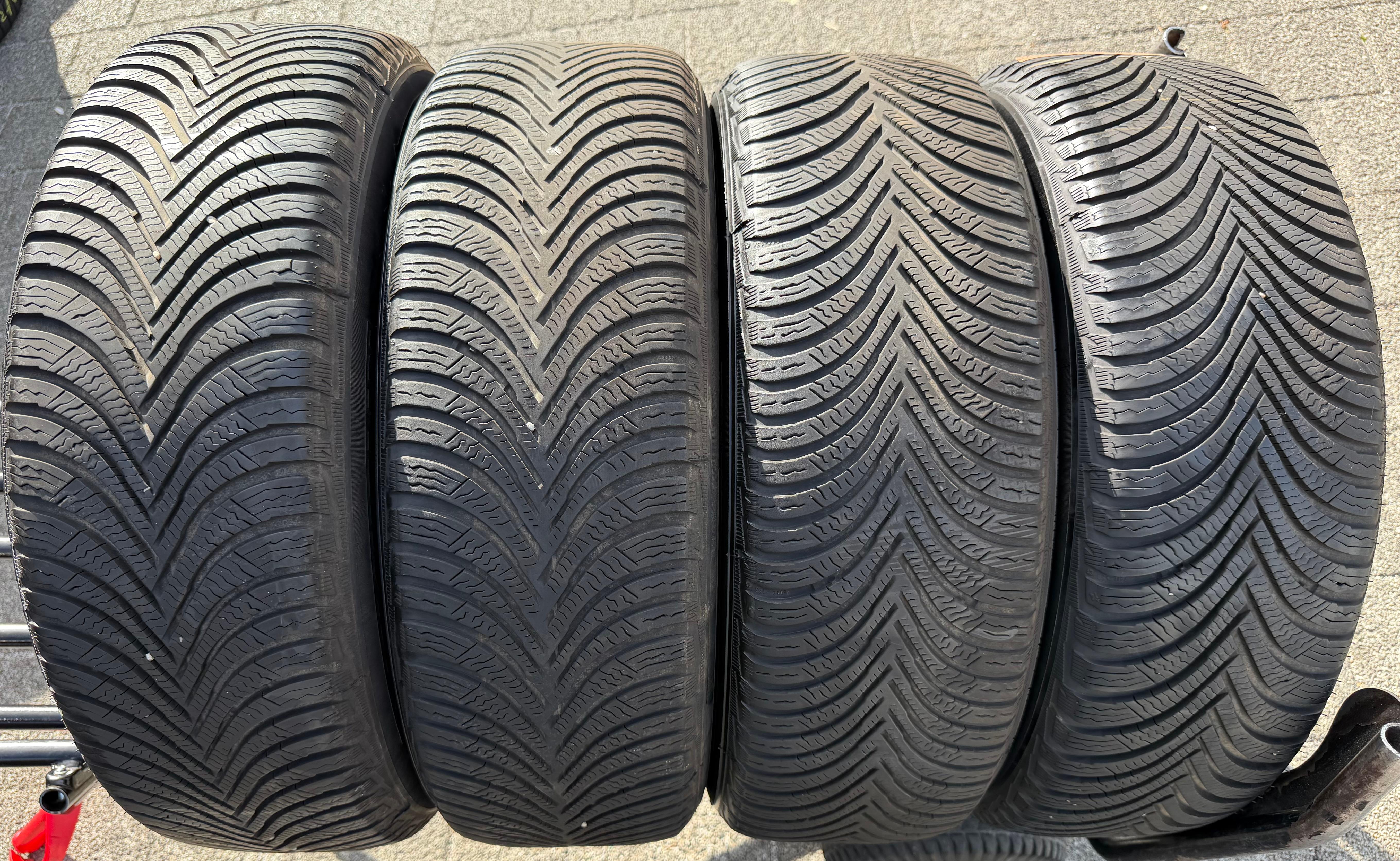 4 Winterräder Audi Q2 GA VW T-ROC A11 205/60R16 92H Michelin Alpin 5 Winterreifen