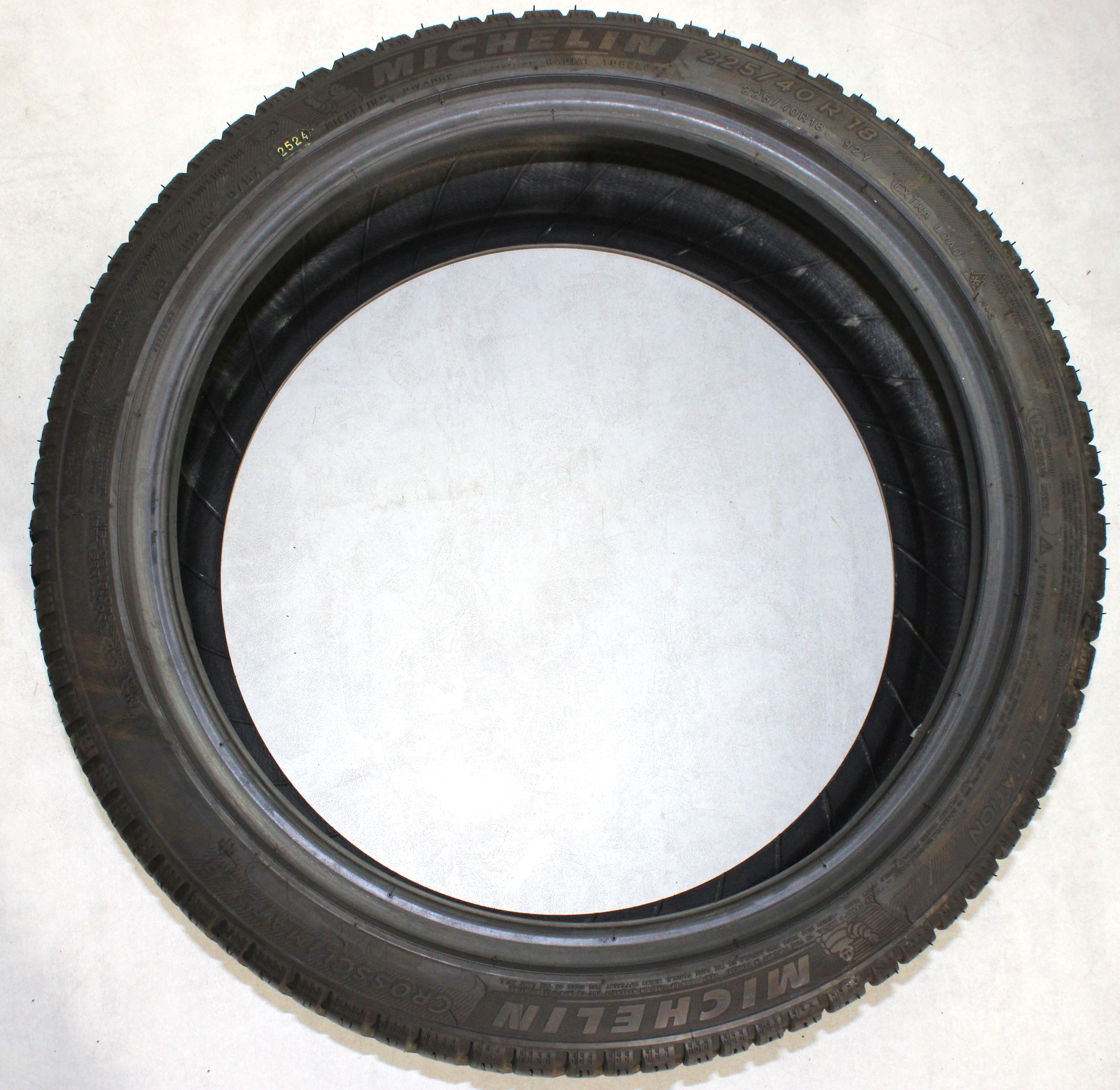 2 x 225/40R18 92Y Ganzjahresreifen Michelin Cross Climate ZP + 6,5mm 2024 XL