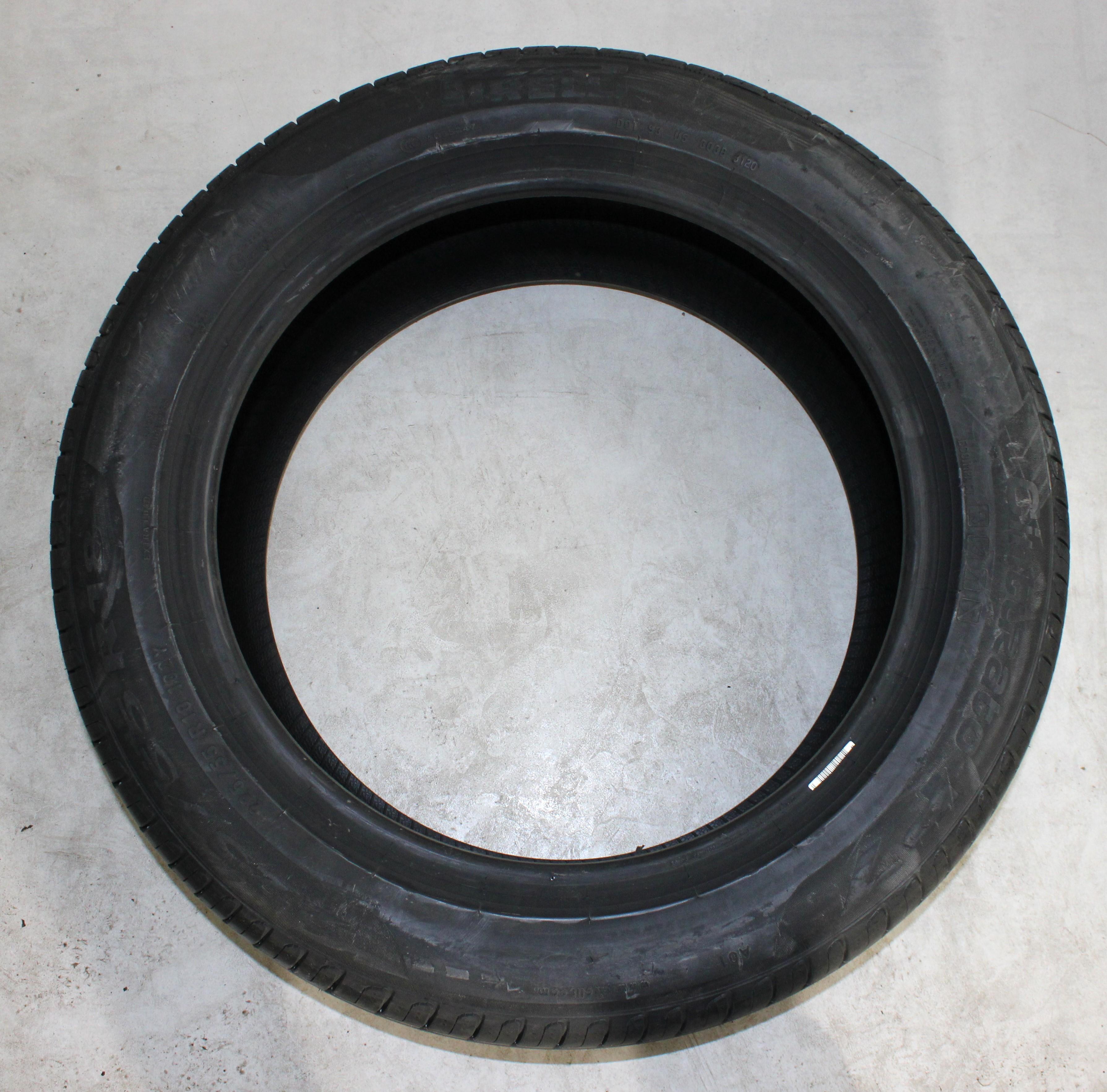 4 x 225/55R18 102Y Sommerreifen Pirelli Cintuato P7 AO Volles Profil 2020