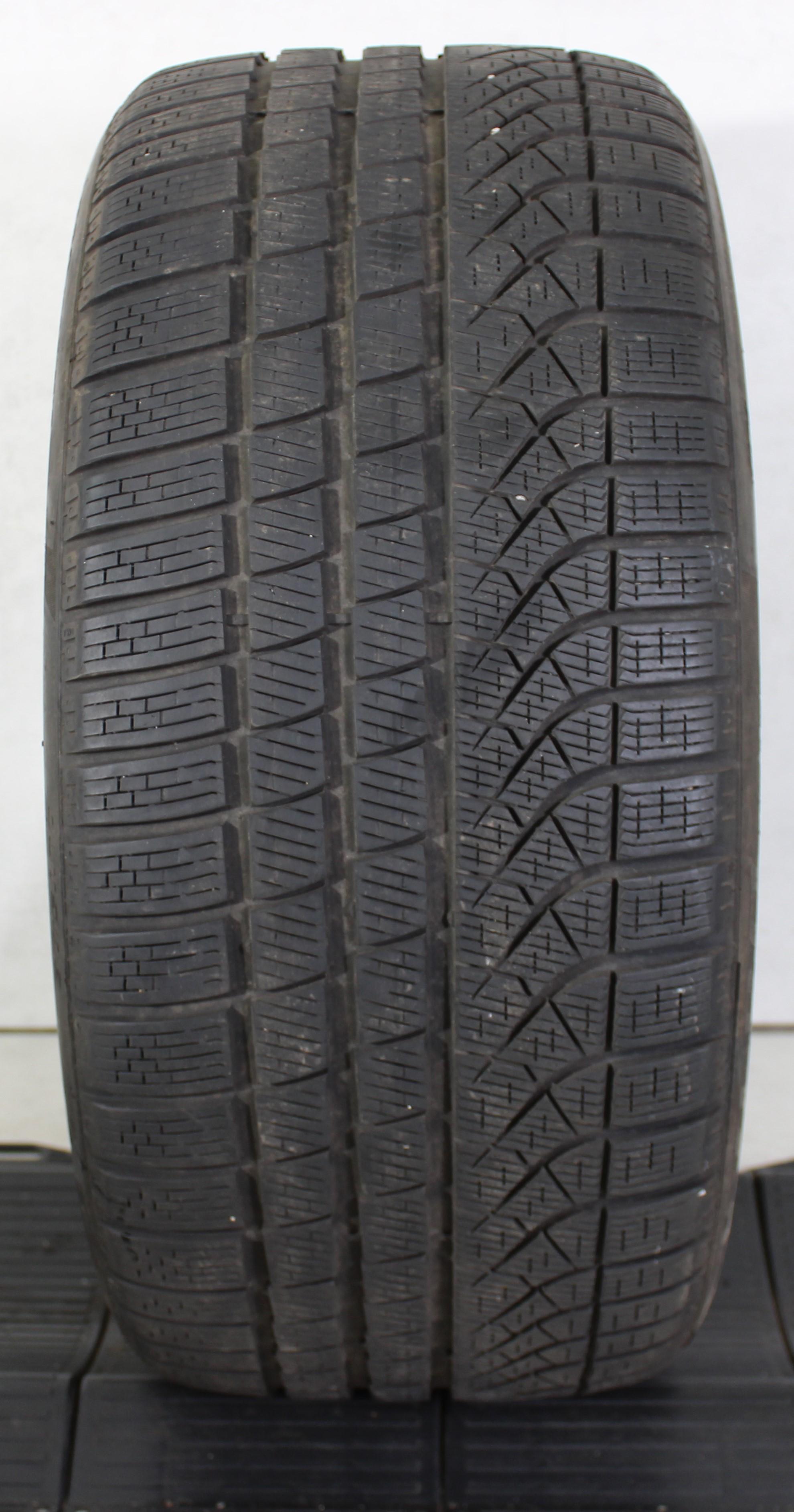 1 x 285/40R20 108V Winterreifen Pirelli Pzero Winter NF0 5,5-6mm 2023