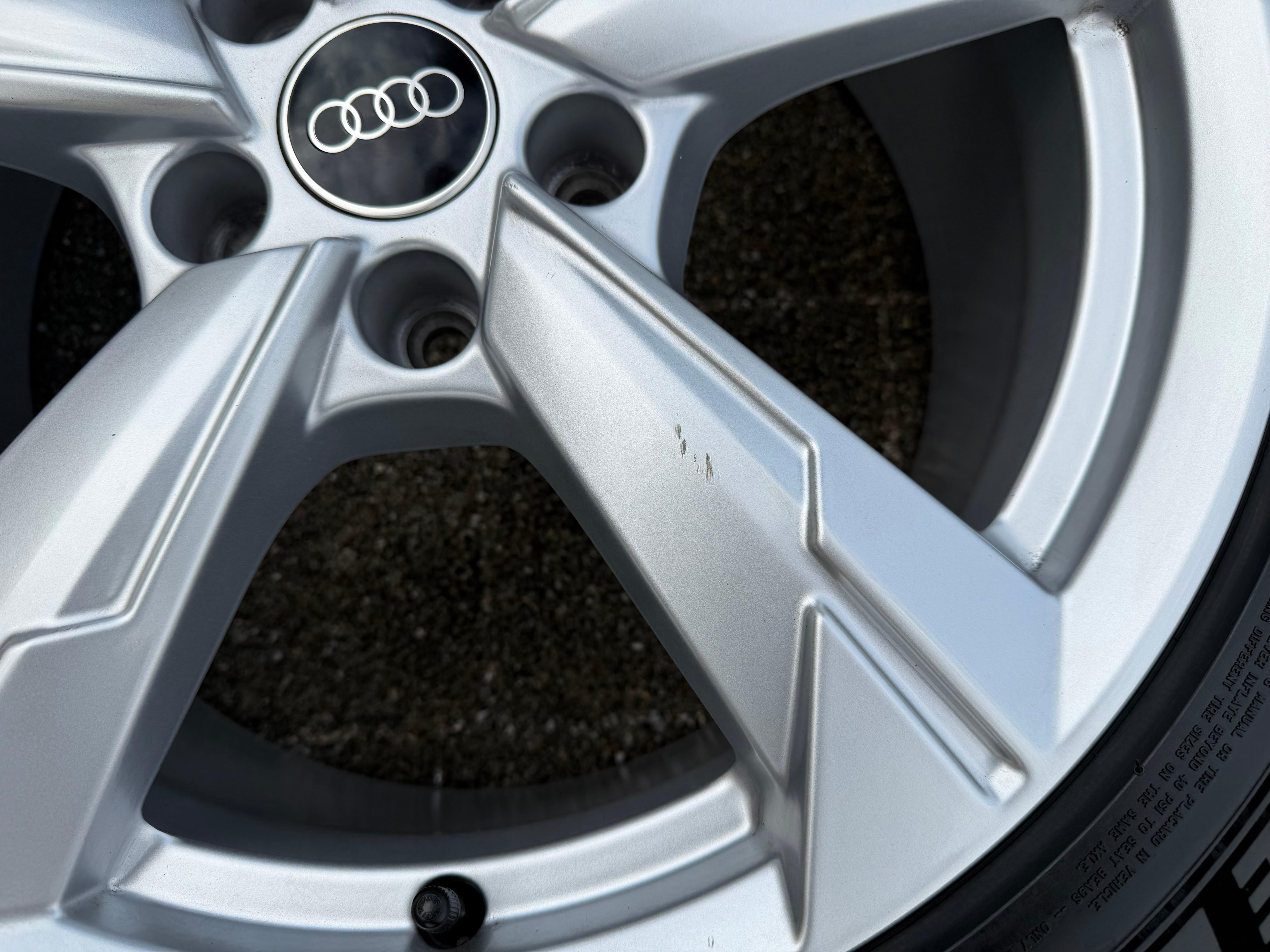 4 Original 18" Alu Winterräder Audi A6 4K C8 225/55R18 102V Michelin 2023