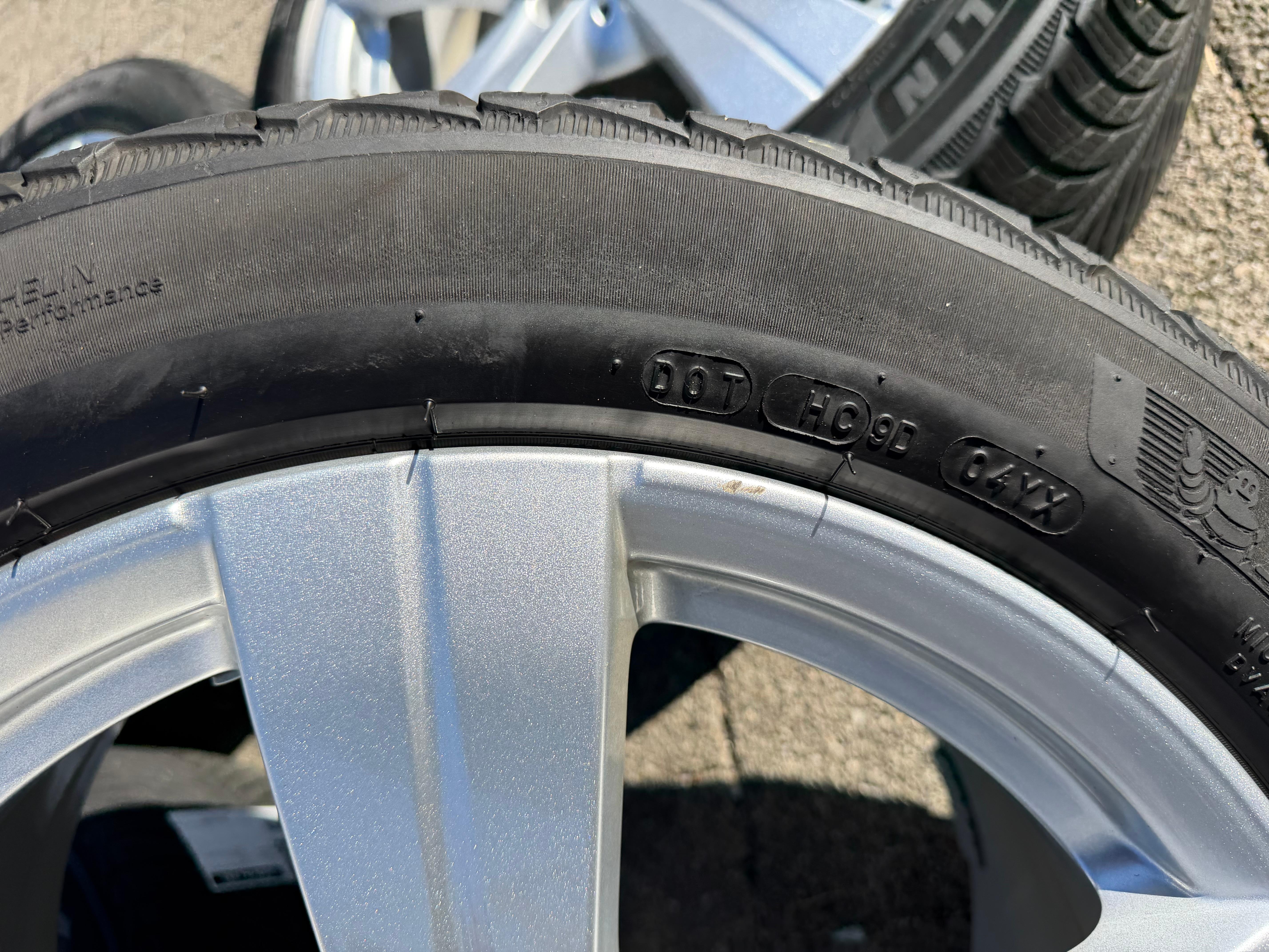 4 Original 17" Alu Winterräder Mercedes C-Klasse W206 Hybrid RDKS Michelin