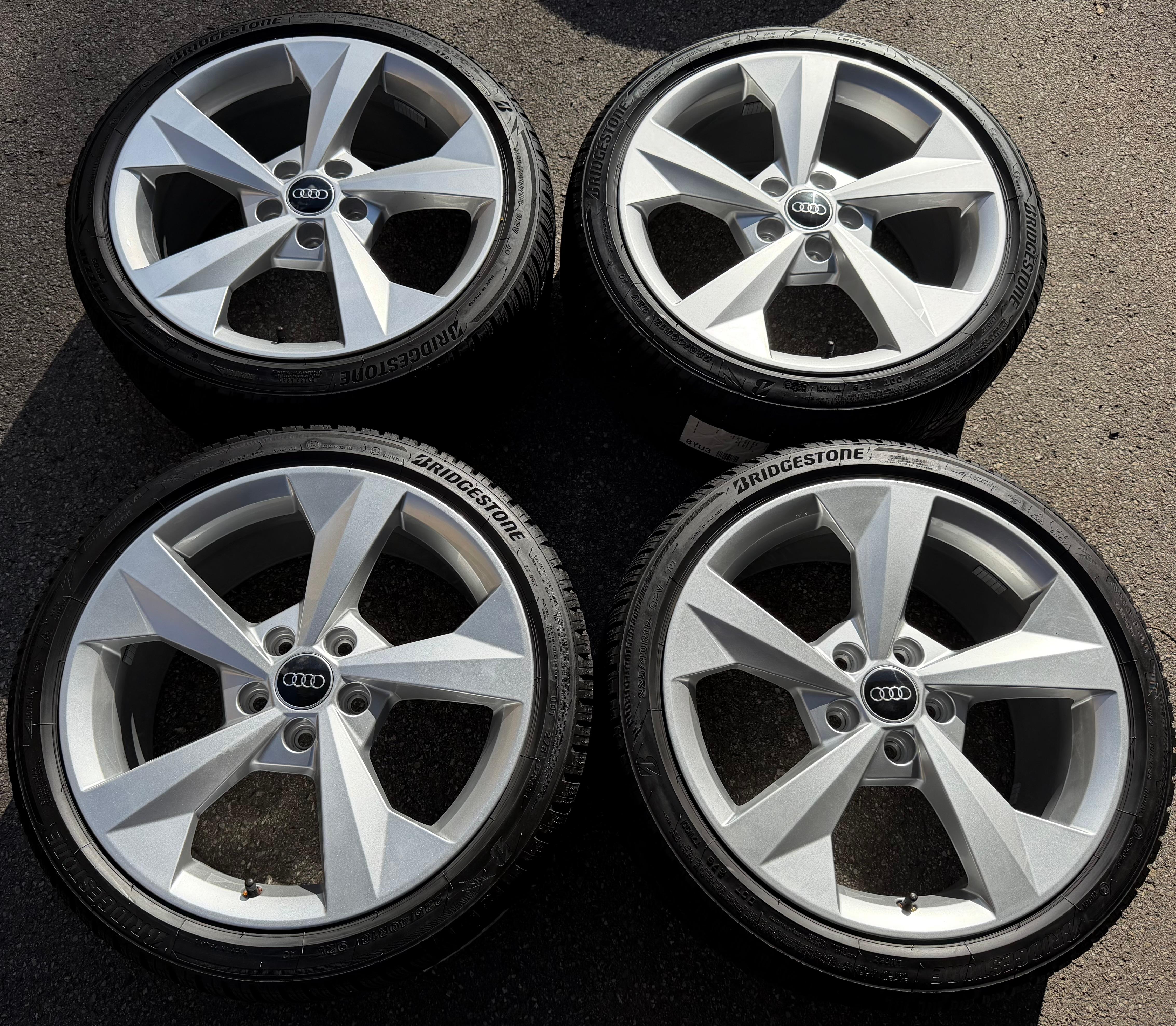 4 ruedas de invierno de aluminio originales de 18" Audi A3 S3 8Y 8Y0601025CP 225/40R18 92V 2025
