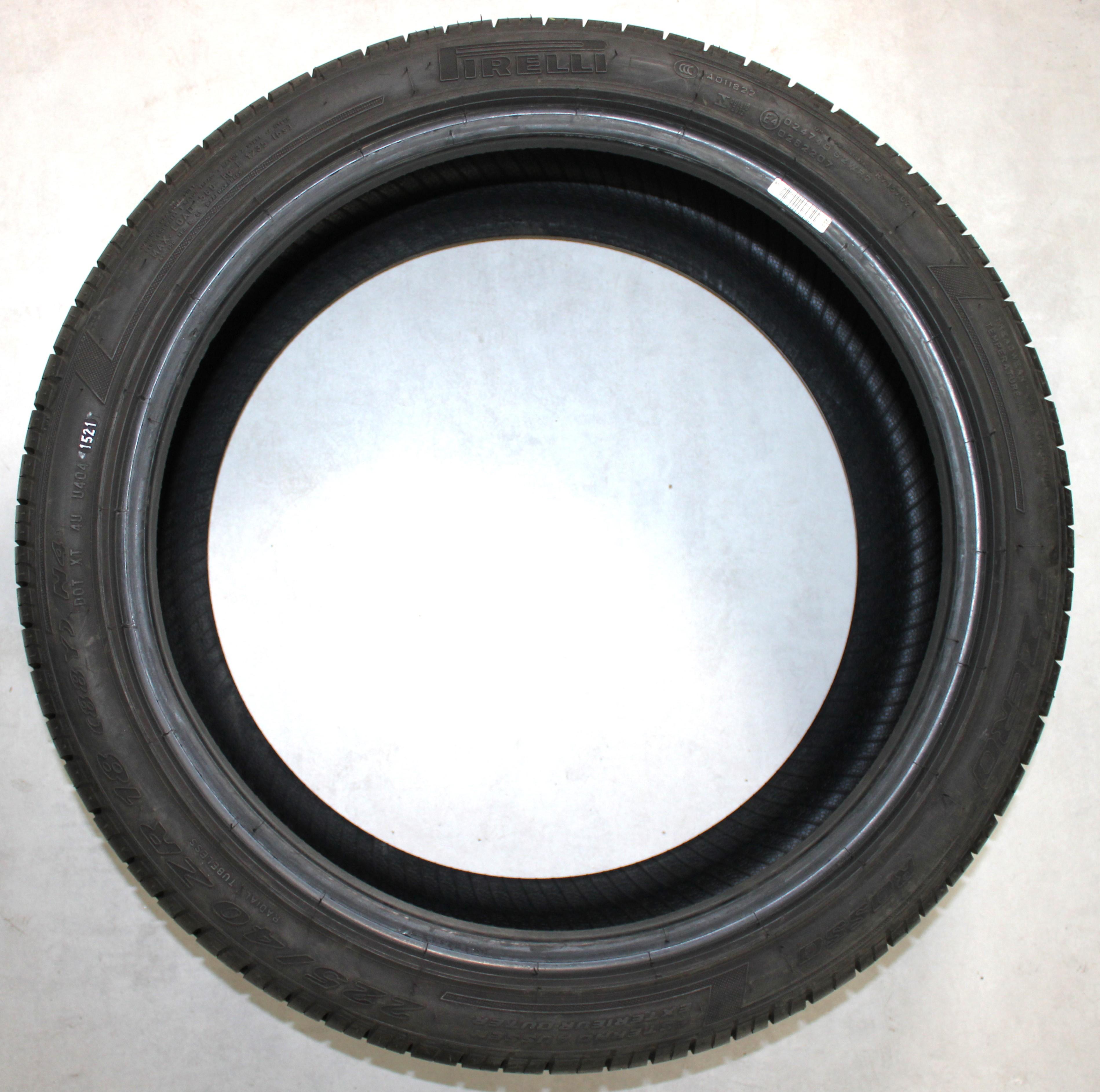4 x 225/40R18 88Y zomerbanden Pirelli Pzero Rosso 2x6-6,5mm/2x7,5-8mm 2x2017/x2021 N4