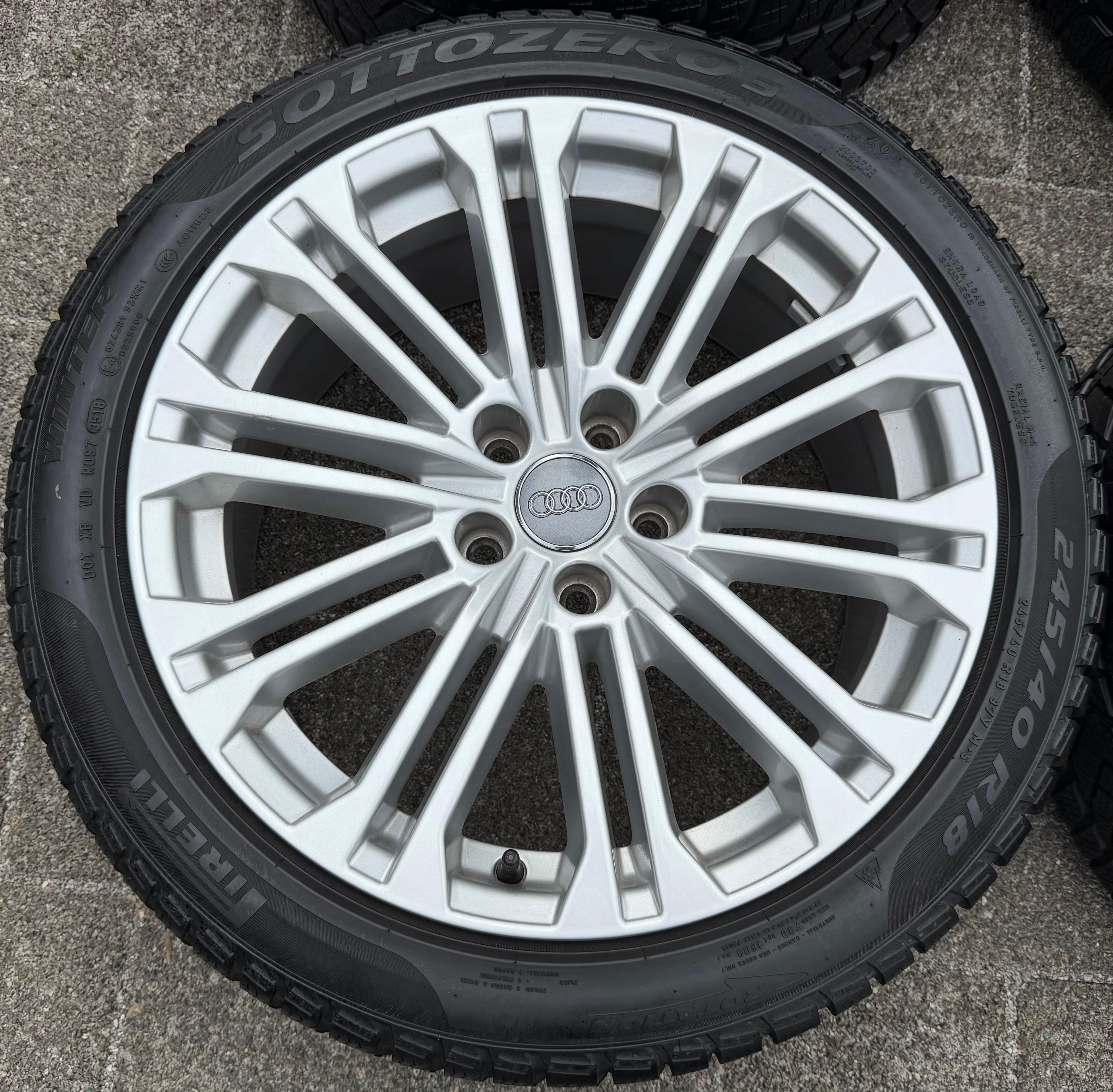 4 Original 18" Alu Winterräder Audi A5 8W F5 245/40R18 97V 8W0601025EE Pirelli