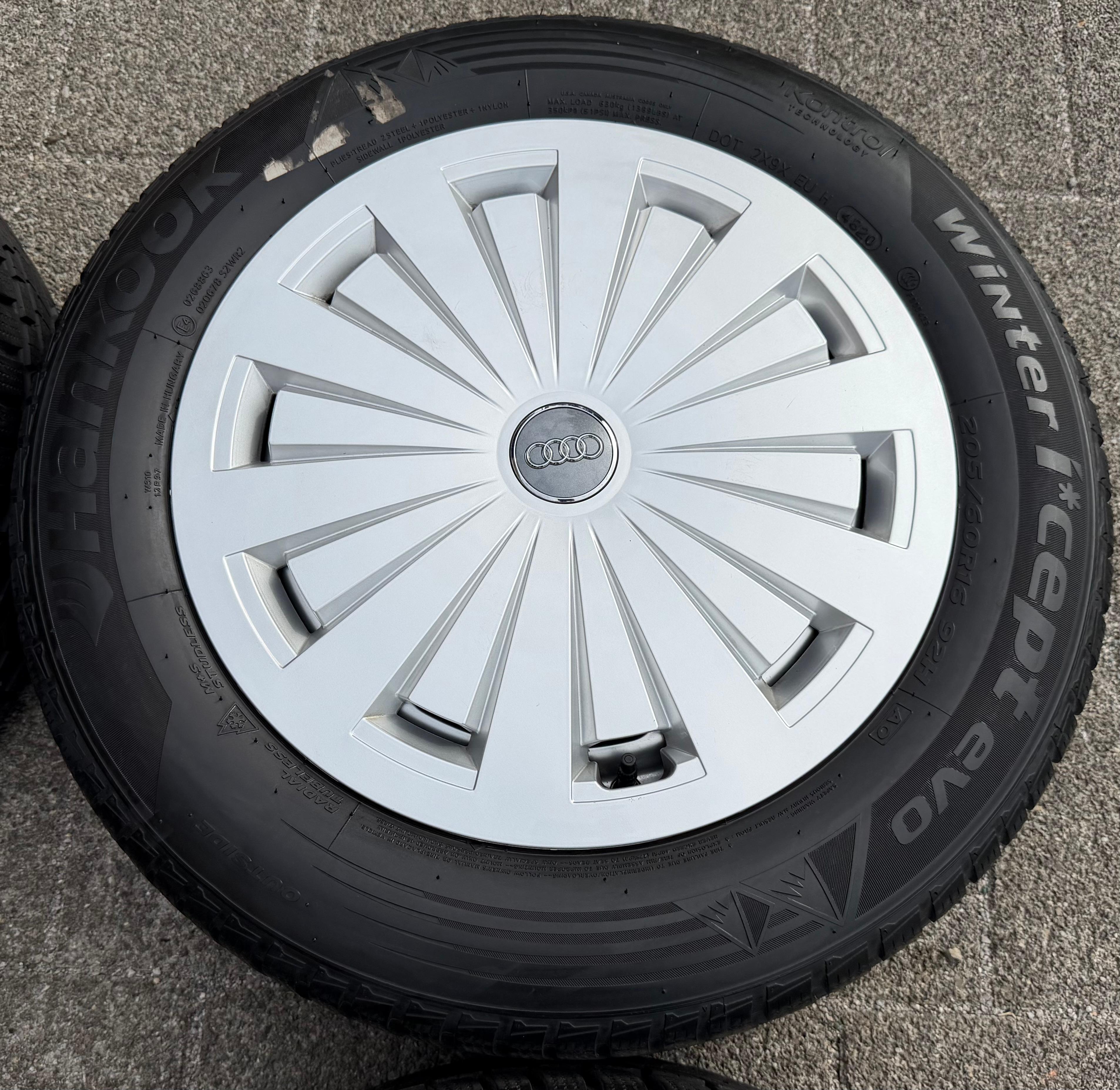 4 Original Alu Winterräder Audi A4 B9 8W 205/60R16 92H 8W0601025 Hankook