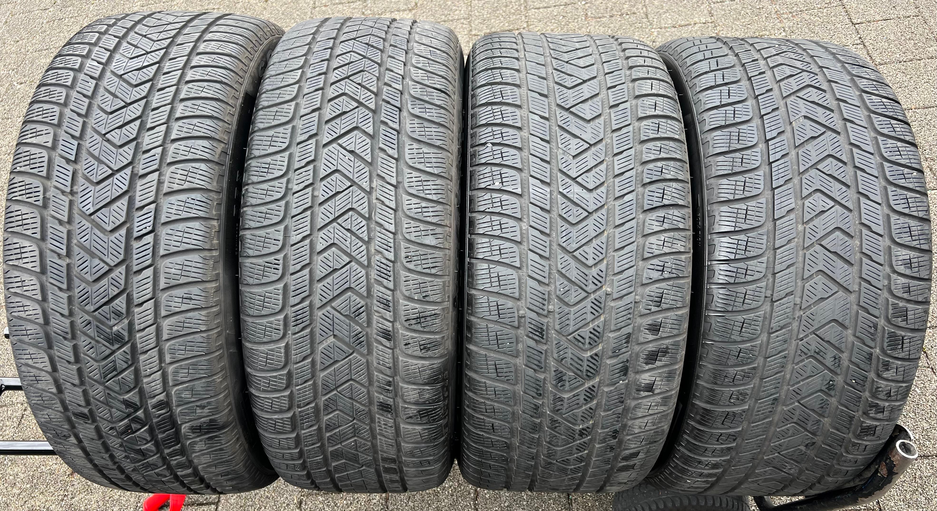 4 ORIGINELE 20" LICHTMETALEN WINTERWIELEN PORSCHE MACAN 265/45R20 104V 295/40R20 106V BANDENDRUKCONTROLESYSTEEM