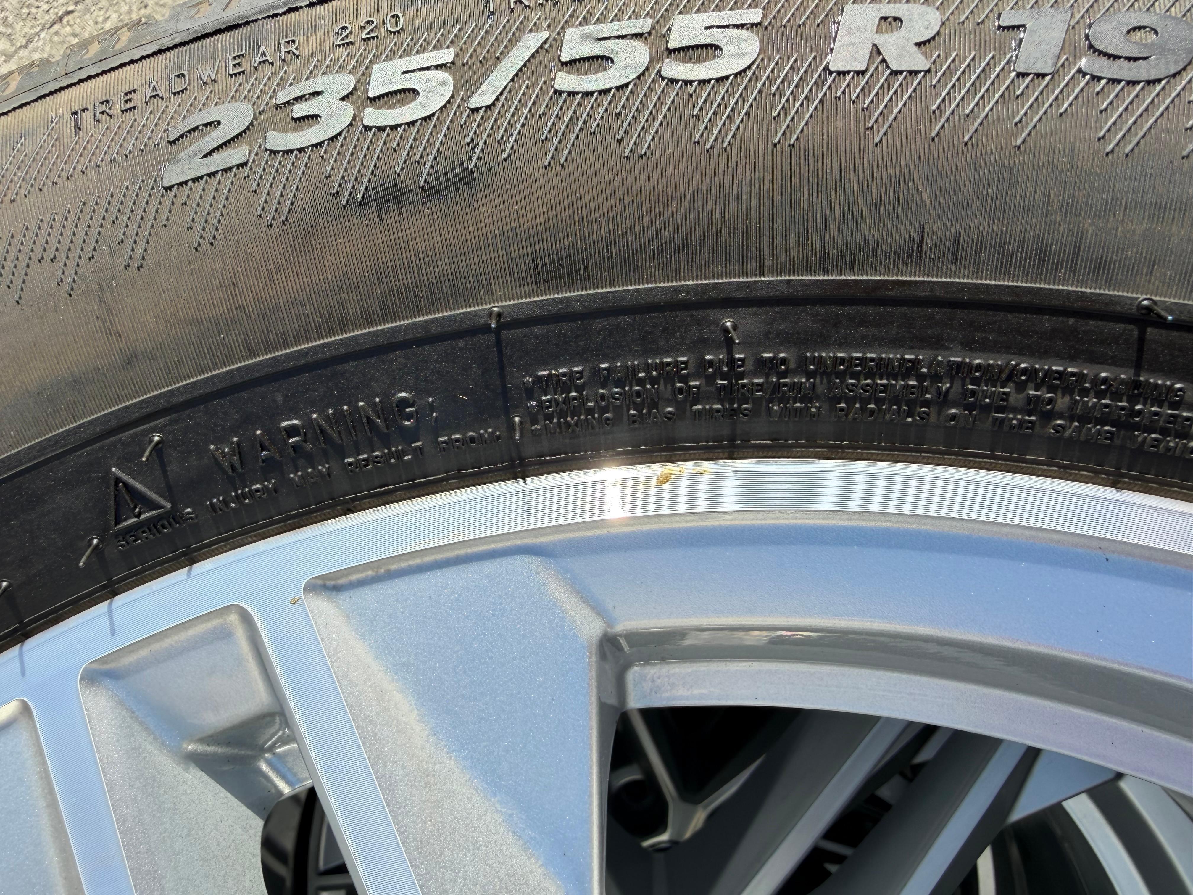 4 ruote estive complete originali in lega da 19" Audi Q5 SQ5 FY 80A601025G 235/55R19 101W Michelin