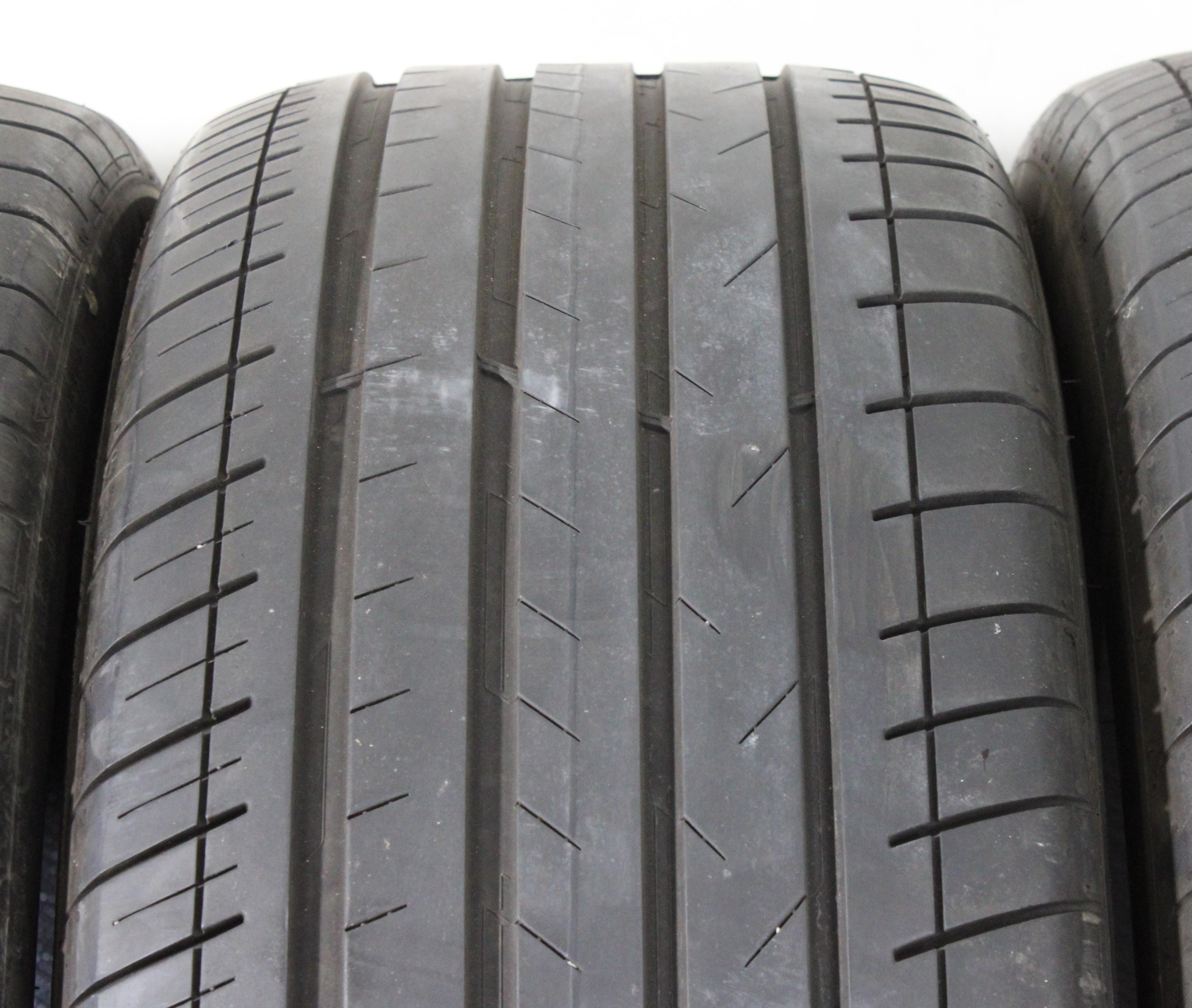 4 x 225/55R18 102Y Sommerreifen Vredestein Ultrac *MO 2x4-4,5mm/2x5mm 2023