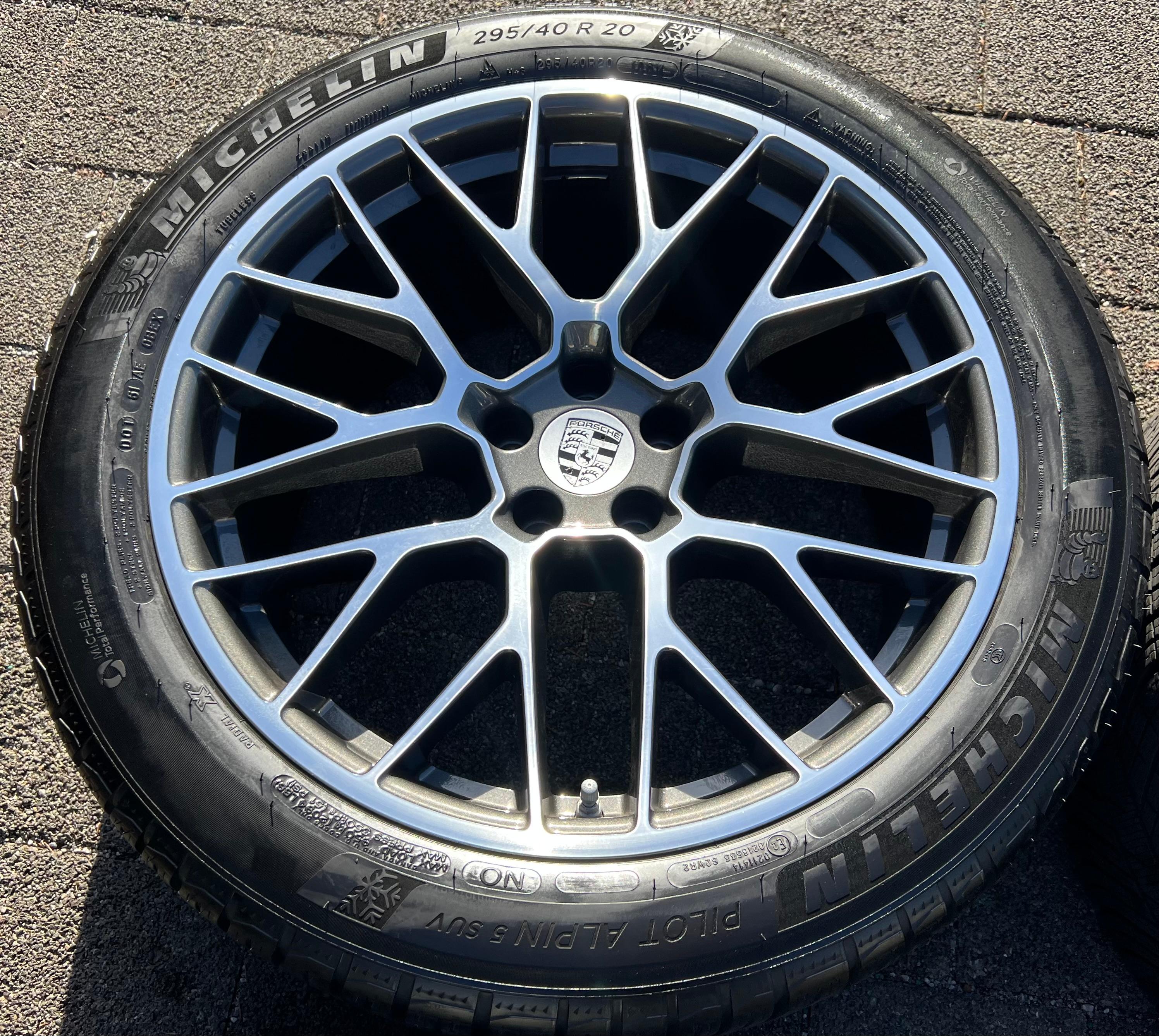 4 CERCHI IN LEGA ORIGINALI DA 20" PER PORSCHE MACAN I & II RS SPYDER CON PNEUMATICI MICHELIN