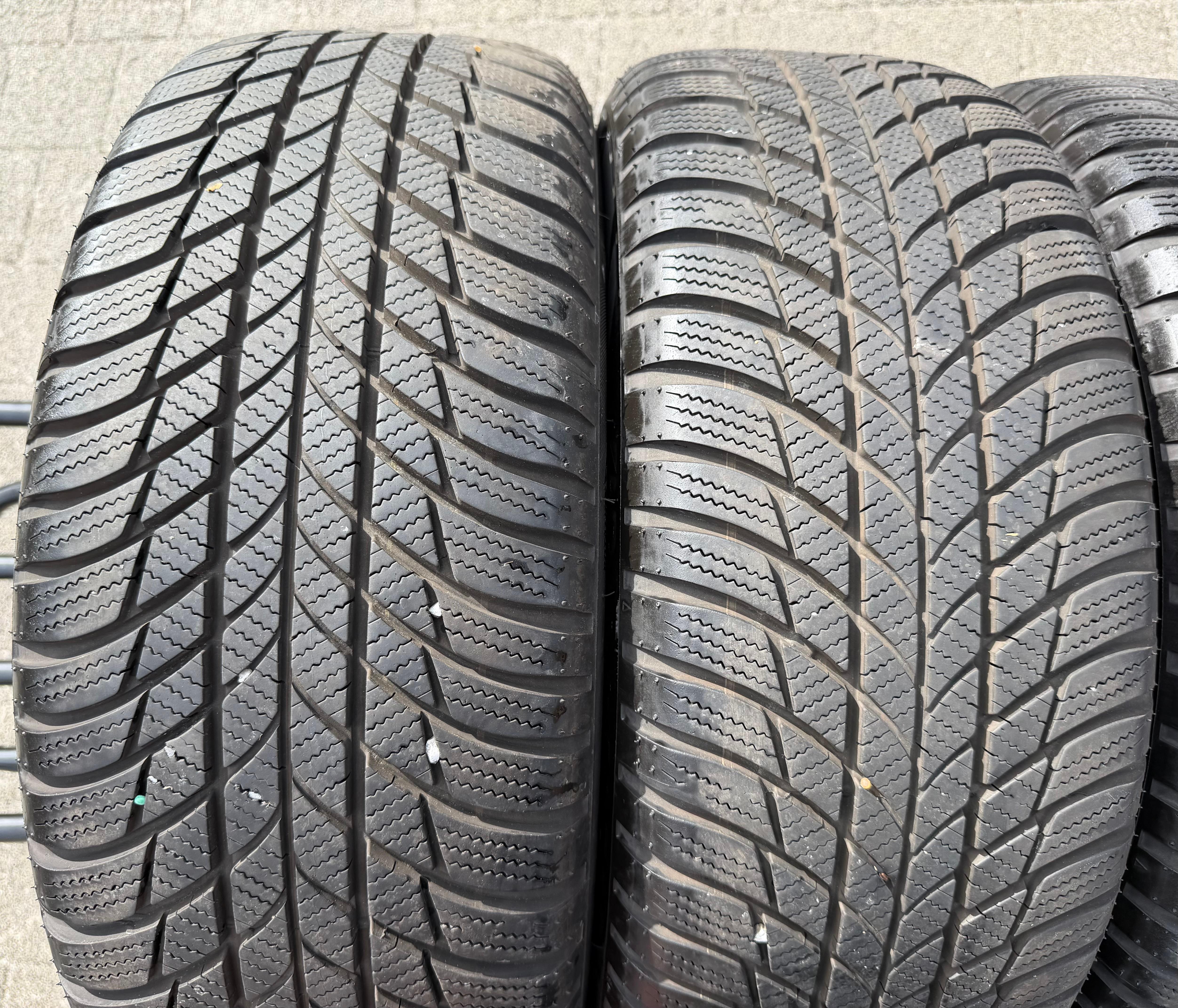 4 ruedas de aleación originales de 17" para invierno Audi A4 B9 8W 8W0601025P 225/50R17 98H Bridgestone