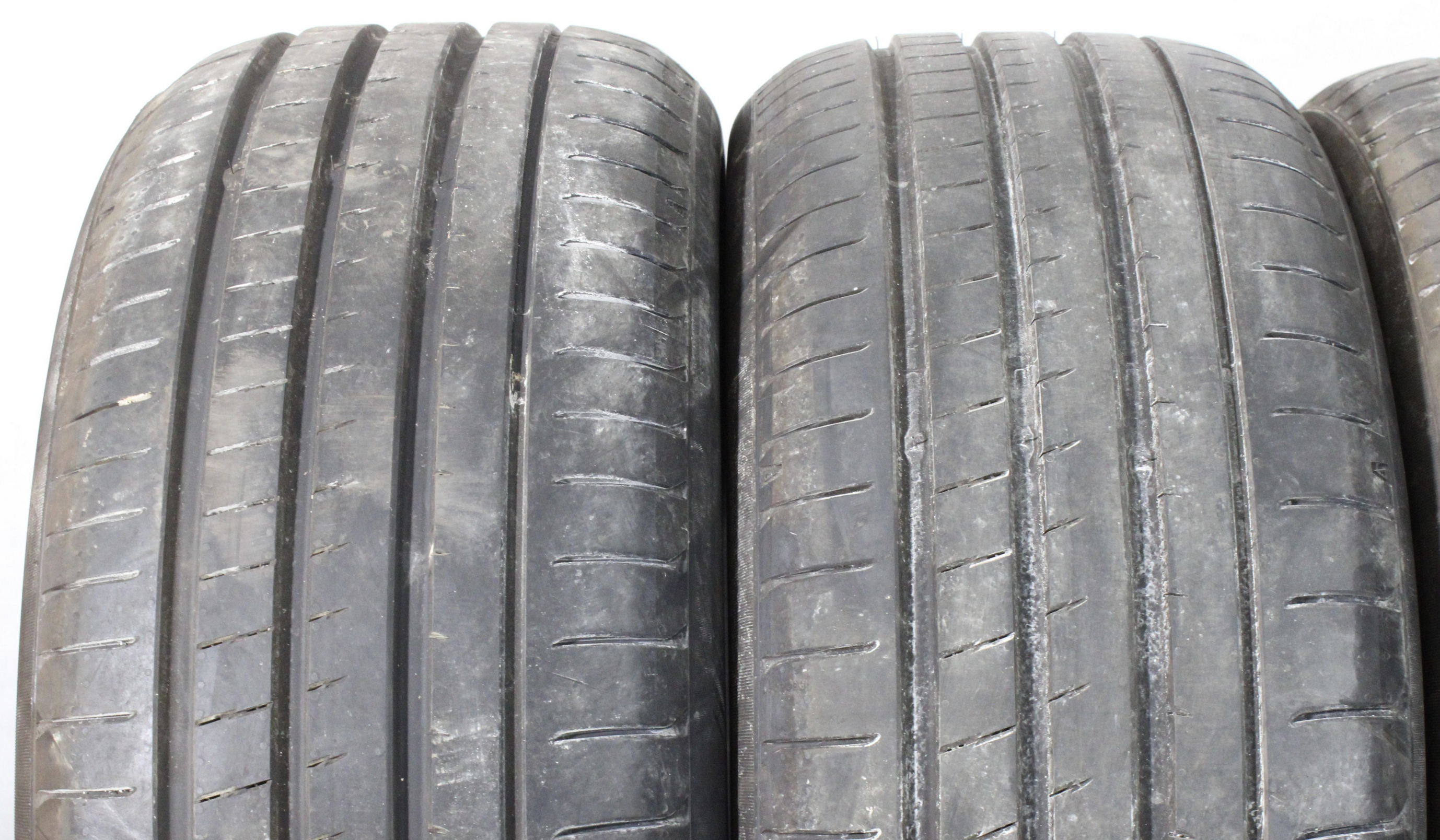 2 x 225/50R18 99Y Sommerreifen Yokohama Advan Sport V107 * 6-6,5mm 2021 XL