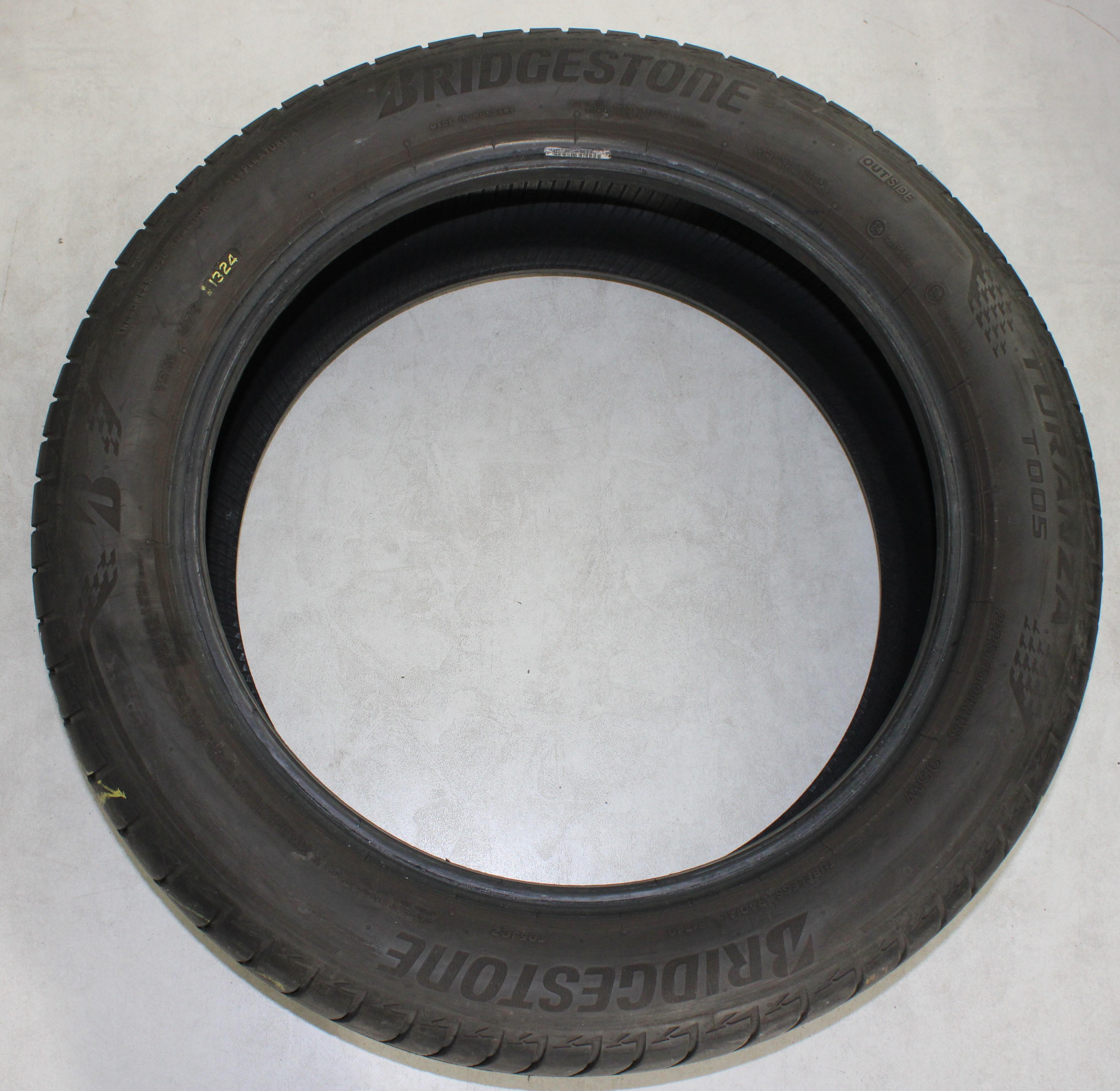 1 x 225/50R18 95W Sommerreifen Bridgestone Turanza T005 5-5,5mm 2024