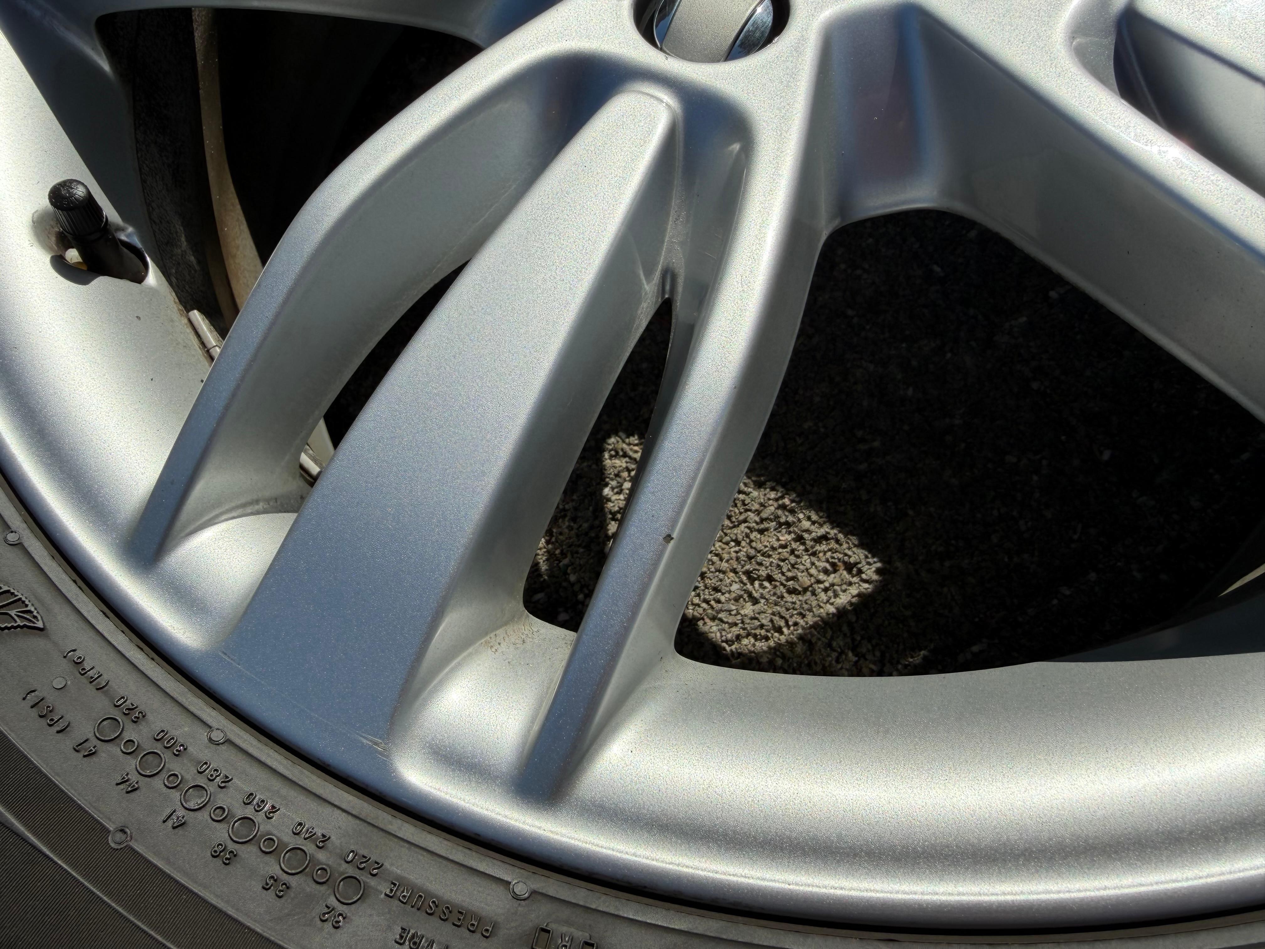 4 Original 17" Alufelgen Felgen Audi Q3 8U 8U0601025P 7x17 ET43