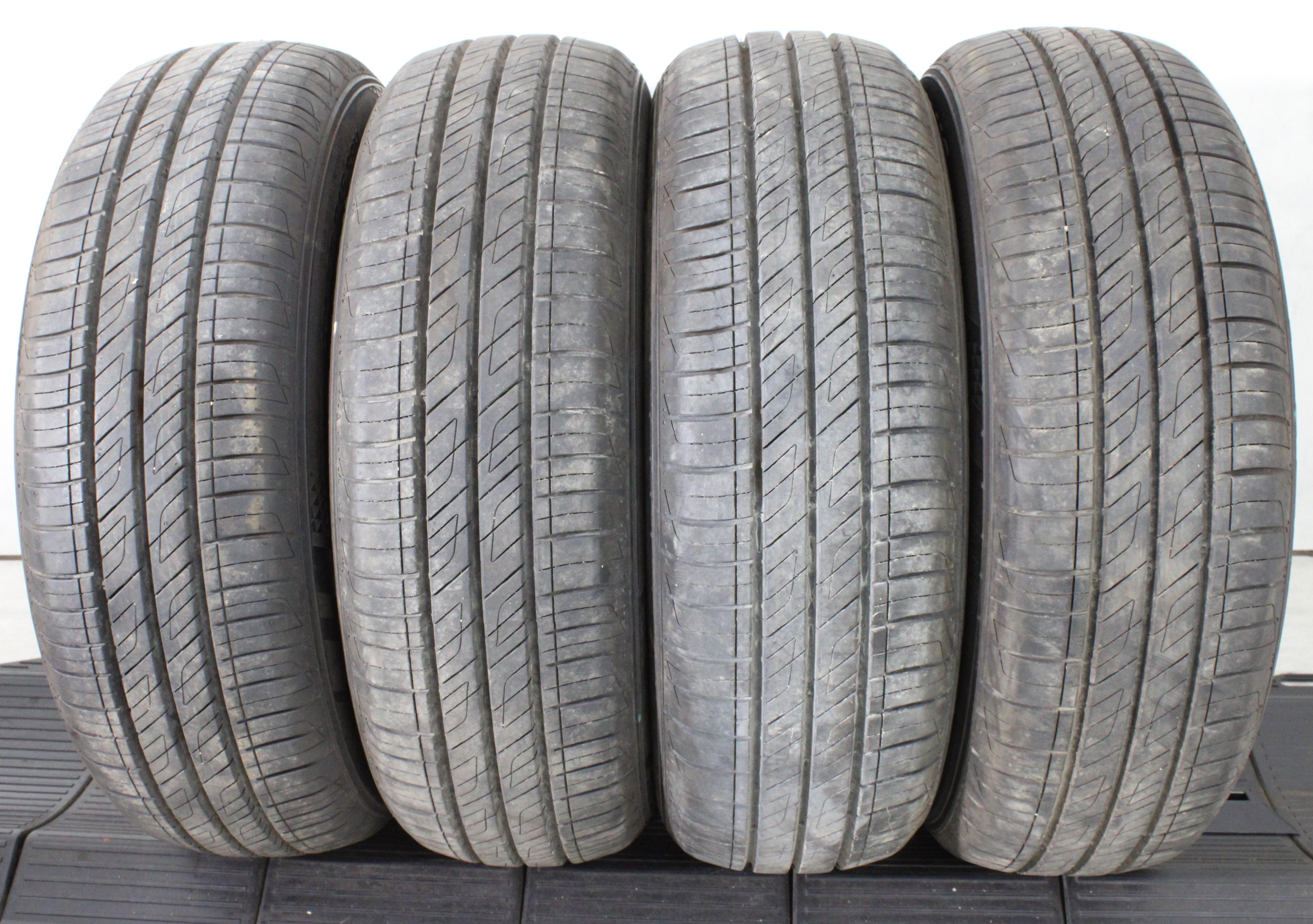 4 x 185/65R15 88H Sommerreifen Kumho Solus HS63 6,5-7mm 2024