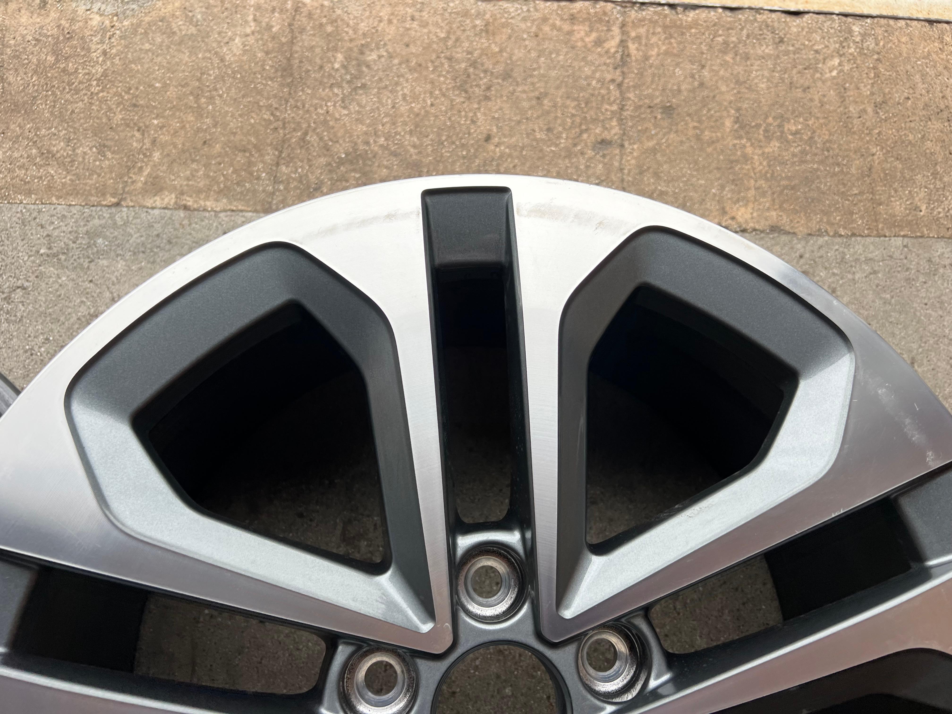 4 ORIGINAL 18" ALUFELGEN AUDI A3 S3 8Y 8Y0601025CE 8x18 ET46 FREIHAUS