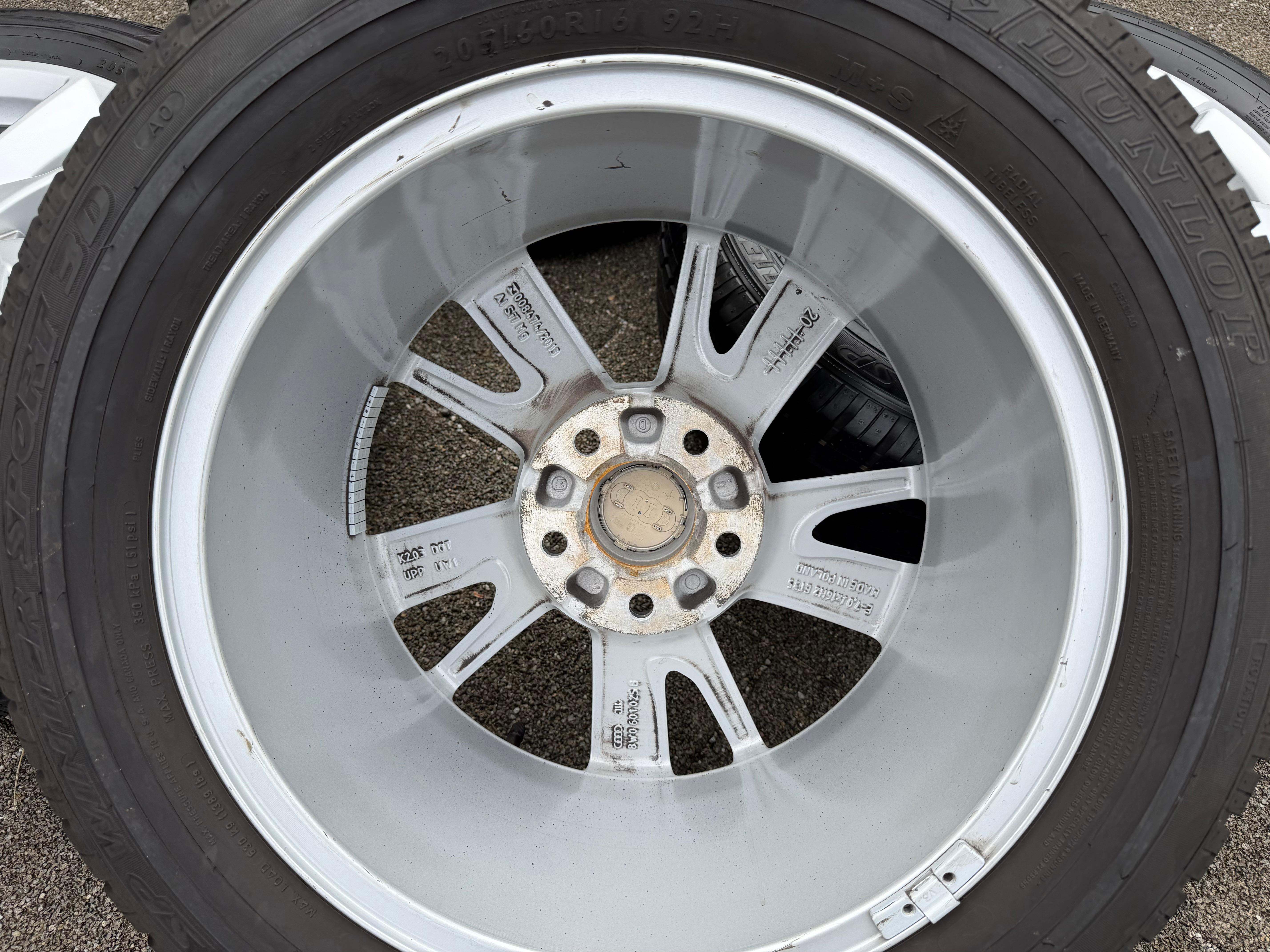 4 Original Alu Winterräder Audi A4 8W B9 8W0601025A 205/60R16 92H Dunlop